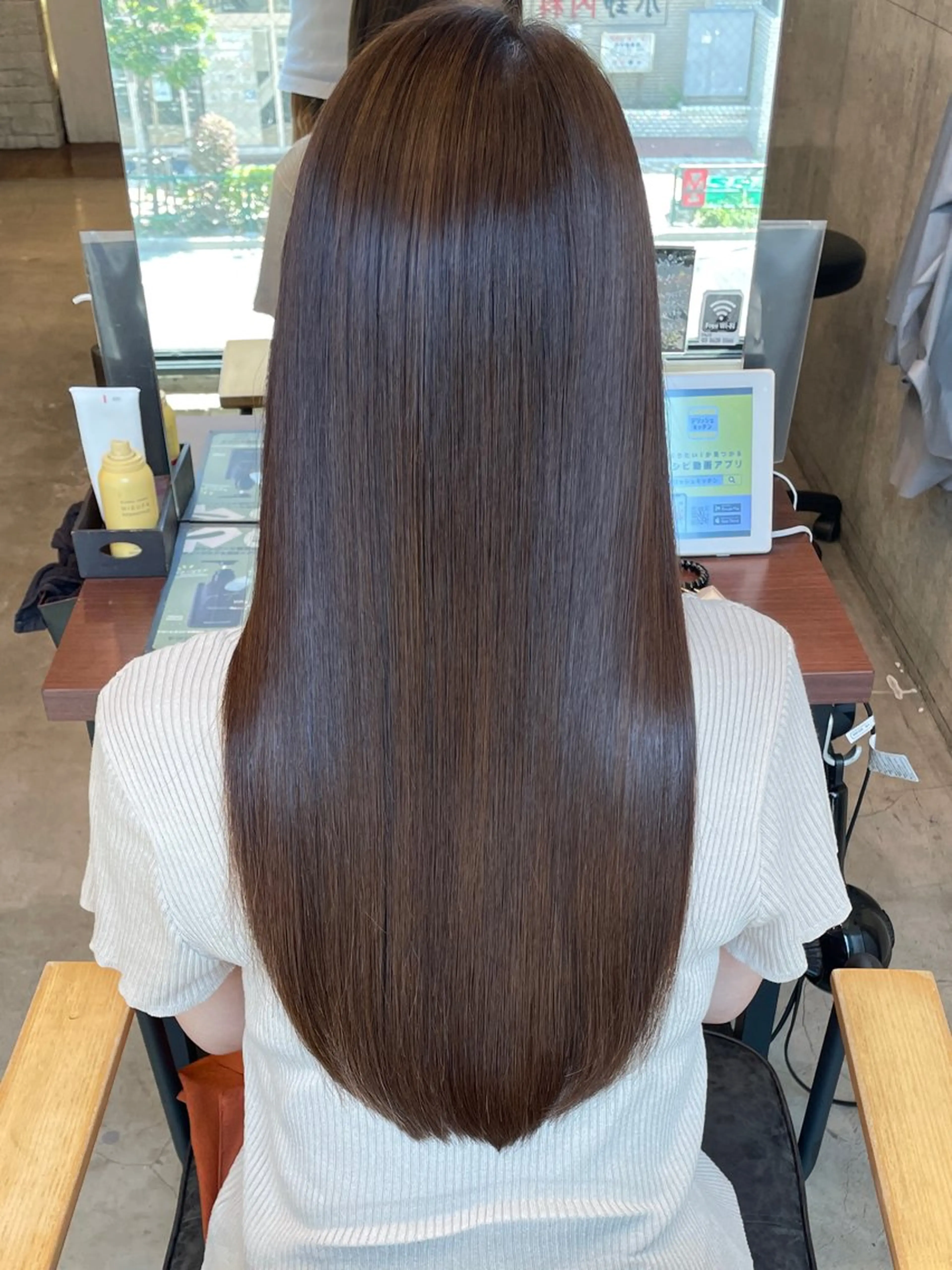 ロング カット ヘアカラー トリートメント LIBERTY-A所属・西大島美容師 渡部仁太のヘアスタイル