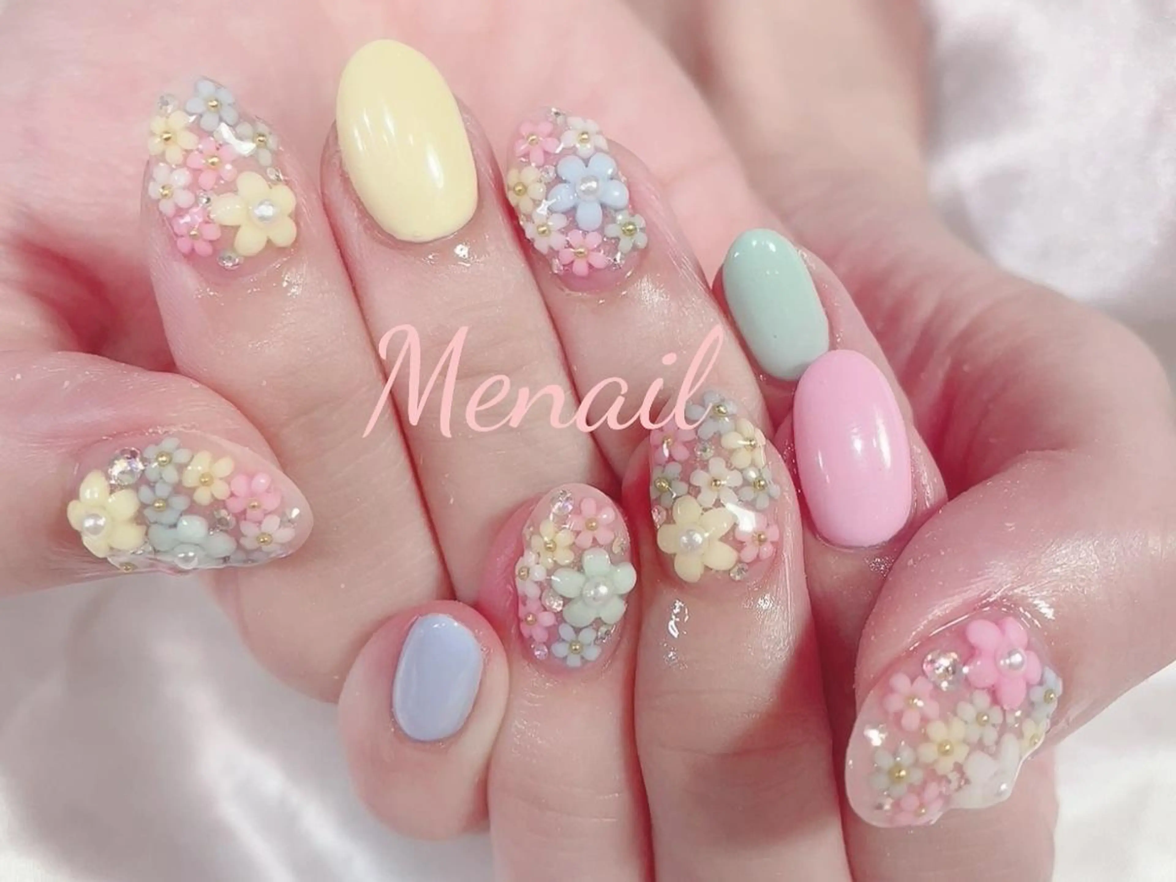 ネイル 🤍POP可愛い🧸 Menailのネイルデザイン