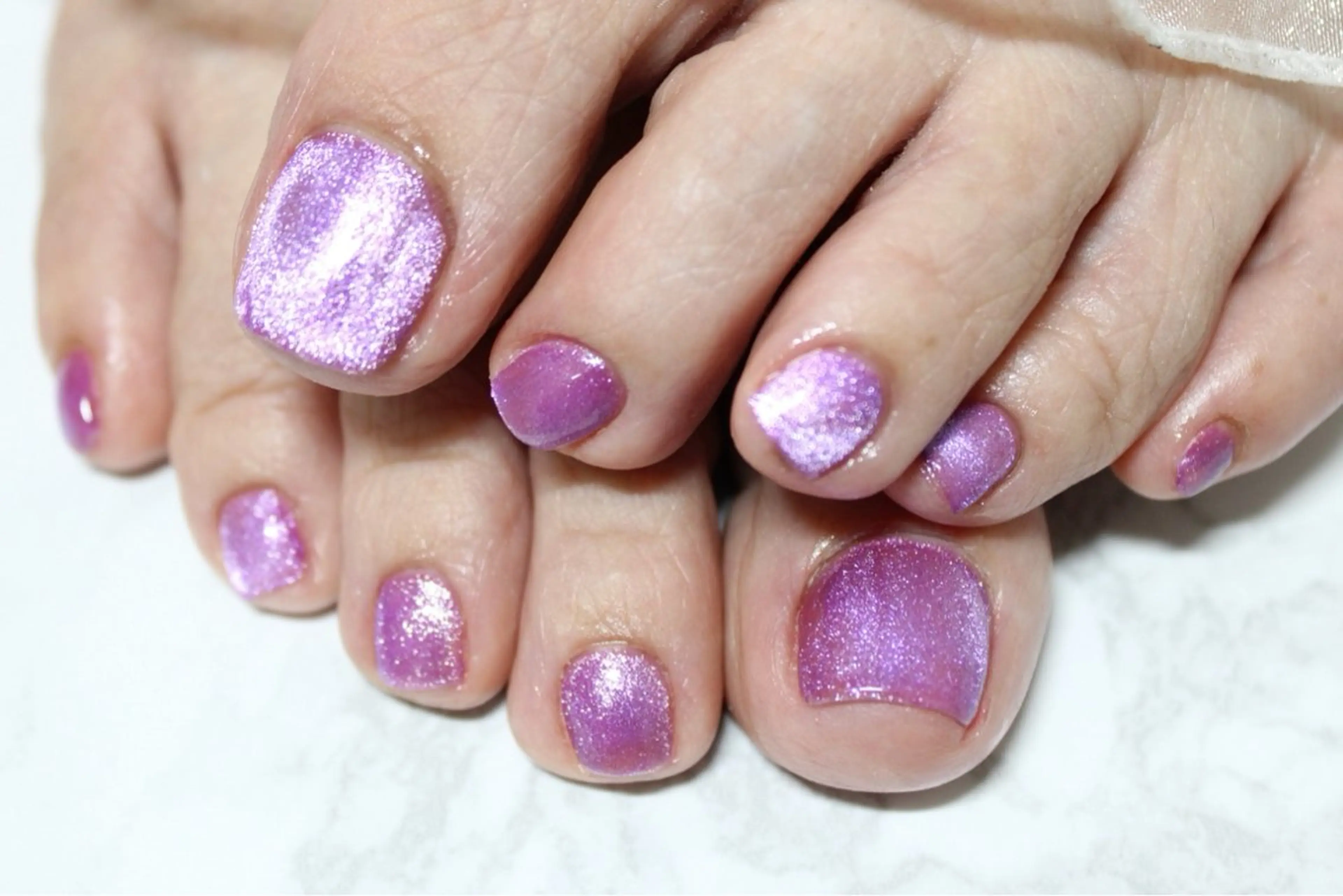 ネイル マグネットネイル レイジー スワンのネイルデザイン