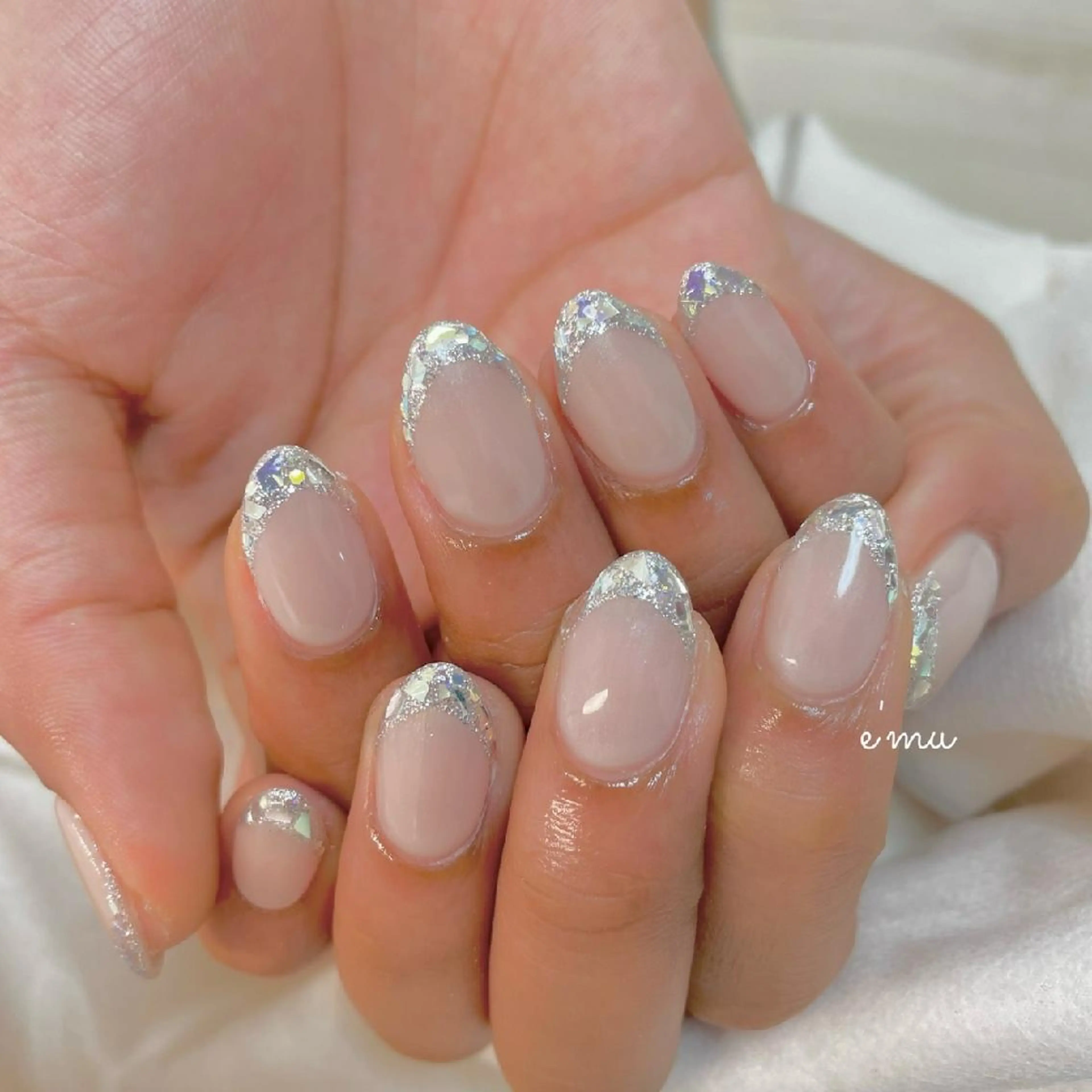 ネイル フレンチネイル ガラスフレンチ nail salon e'mu💐のネイルデザイン