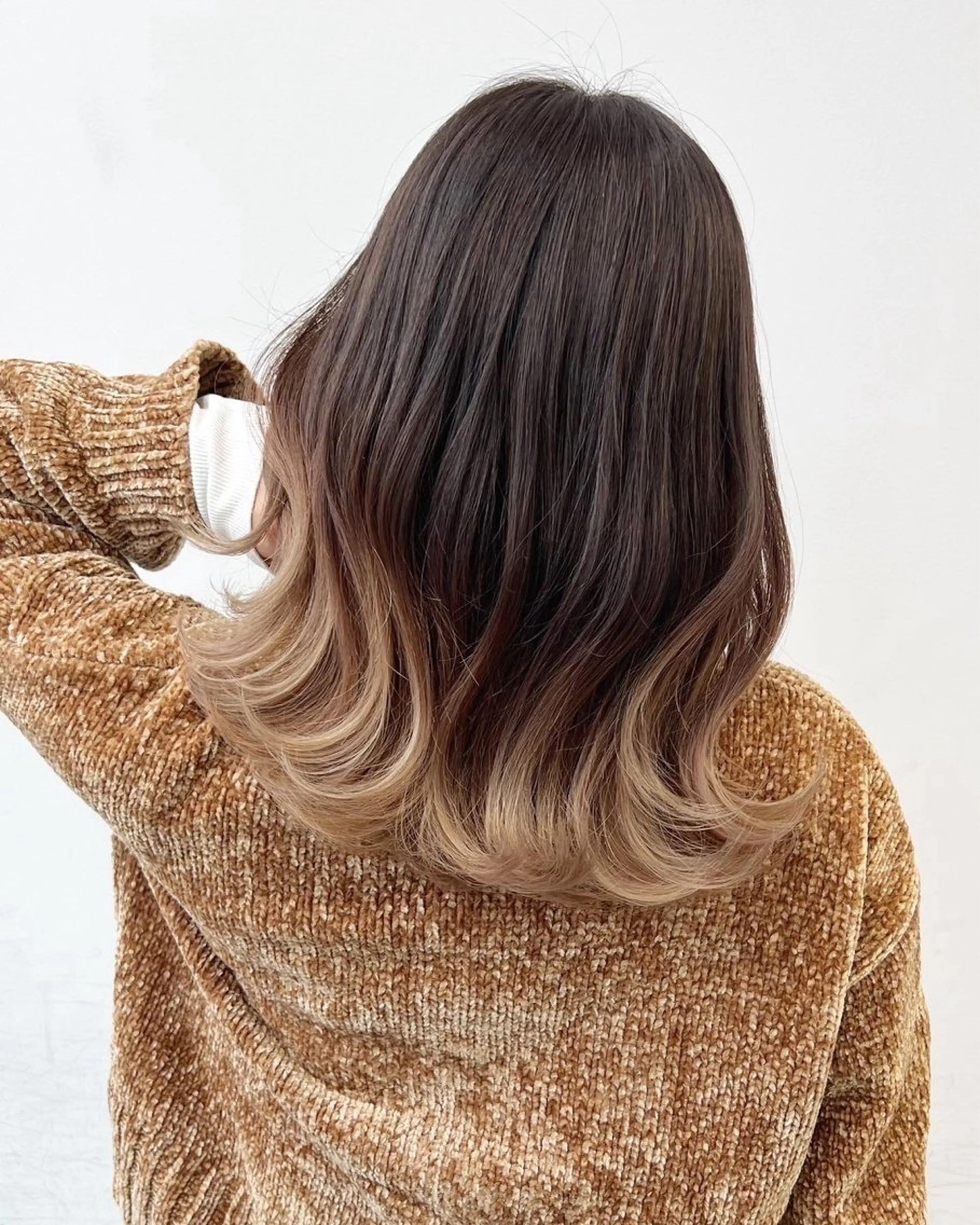 ロング カラー ベージュカラー ハイライトカラー ハイライト ヘアカラー トリートメント 小顔カット✨ 透明感カラー✨kyoのヘアスタイル