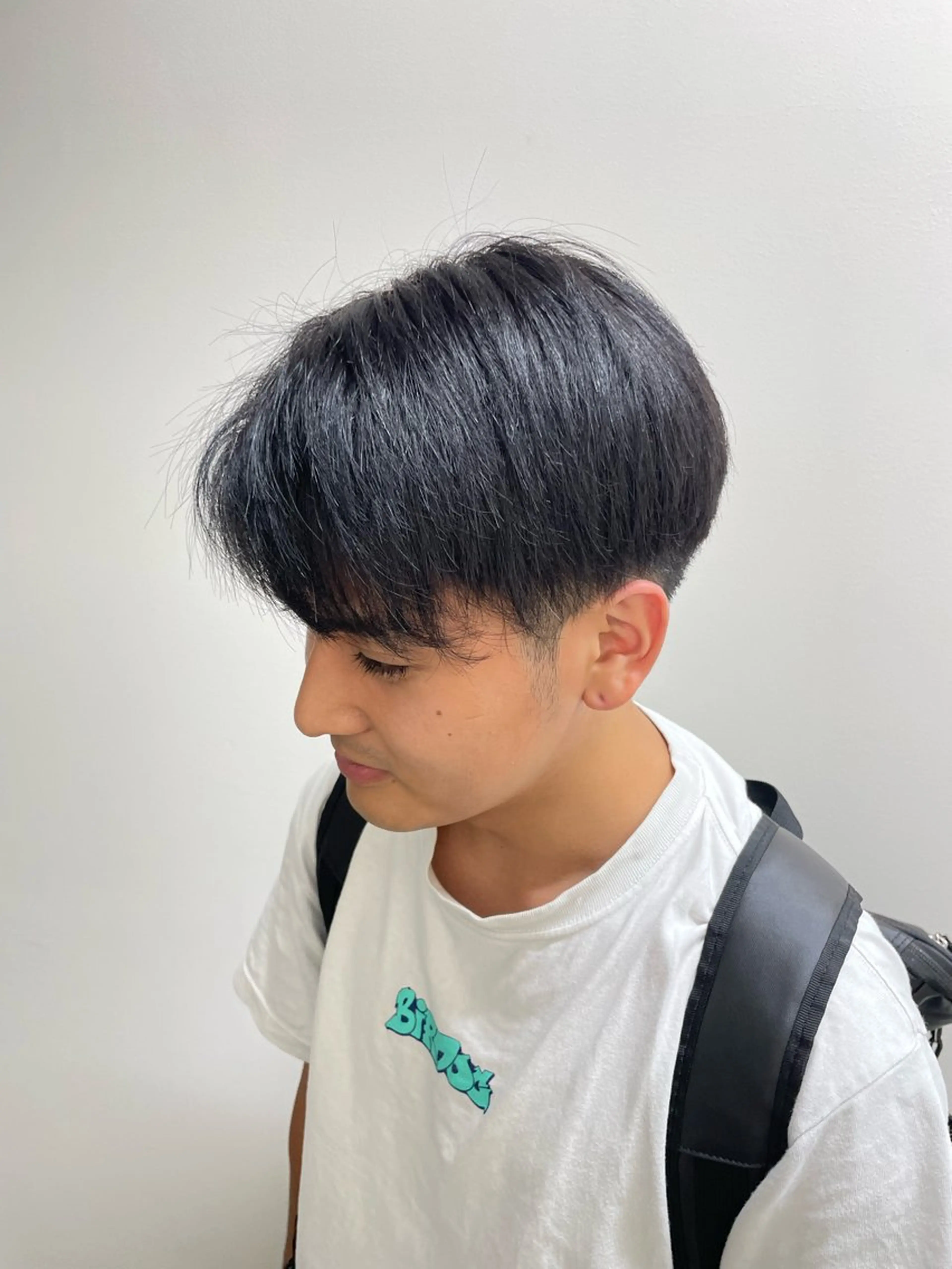 ショート カラー メンズ 黒髪 透明感カラー ナチュラルブラック ヘアカラー ...alley所属・❄️透明感カラー / ハイトーン❄️WAOのヘアスタイル