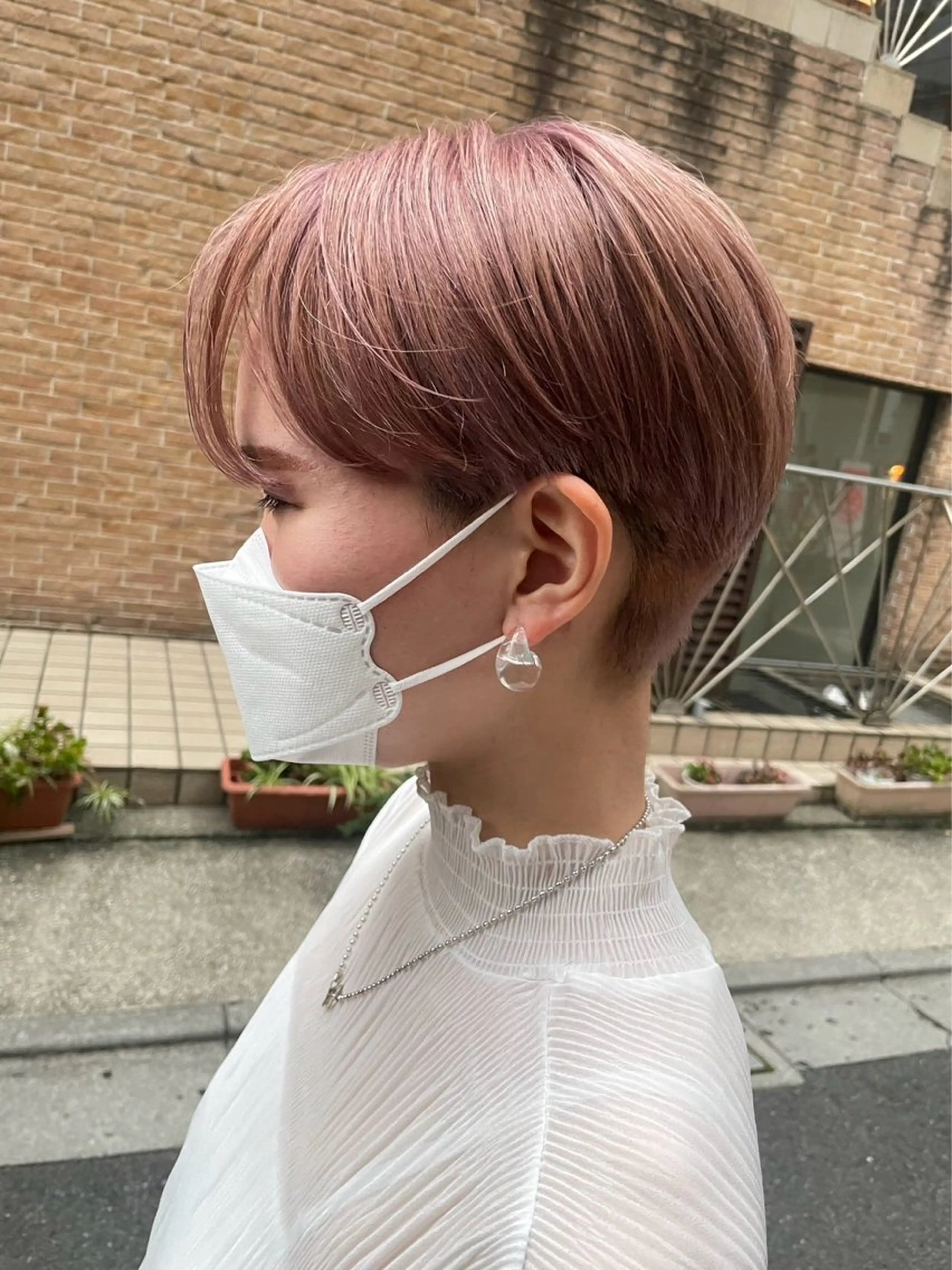 ショート yelm所属・🫒オリーブカラー ミディアムレイヤー✨のヘアスタイル