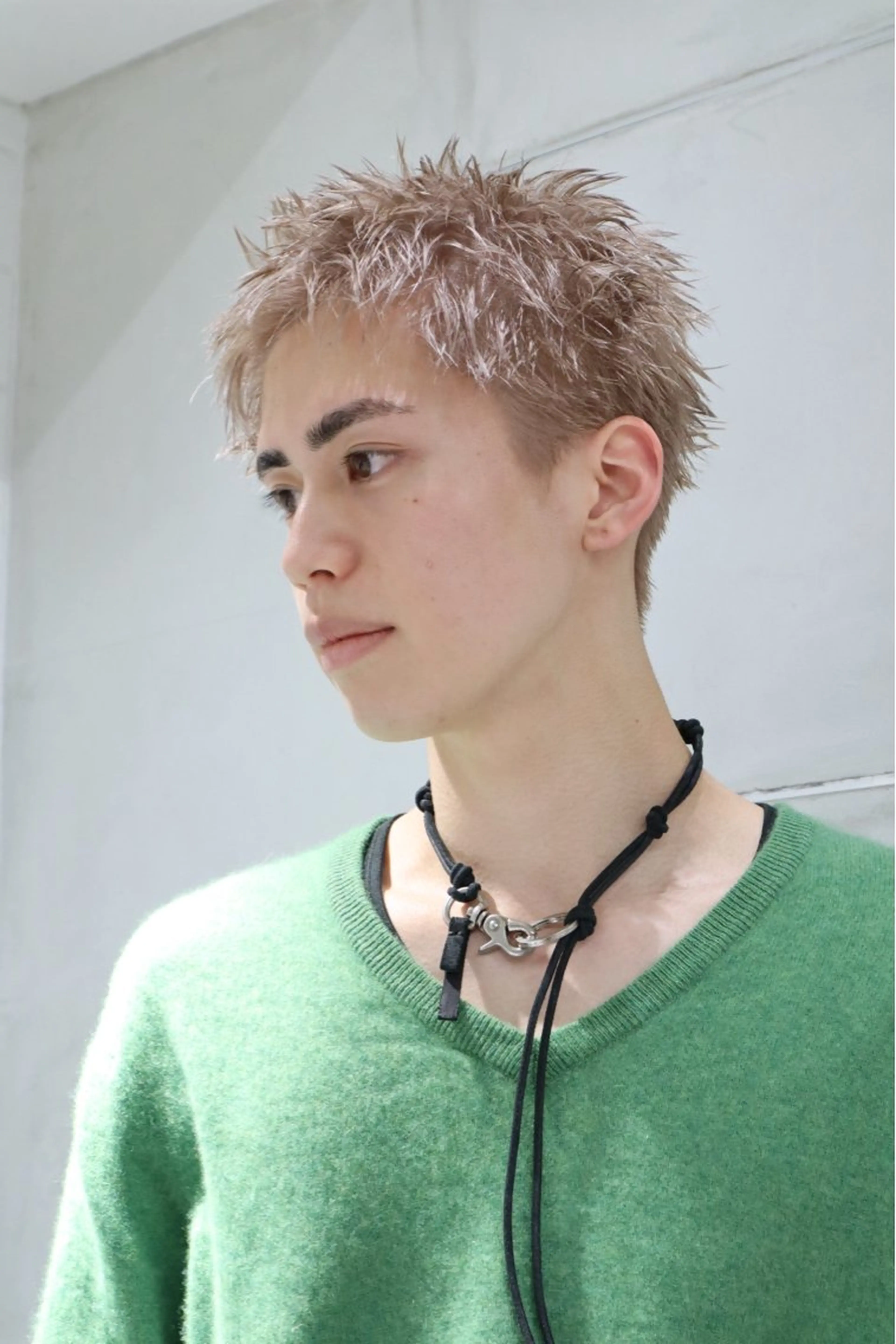 ショート カラー メンズ カット ヘアカラー トリートメント ヘアセット メンズ特化   西野 晴紀のヘアスタイル