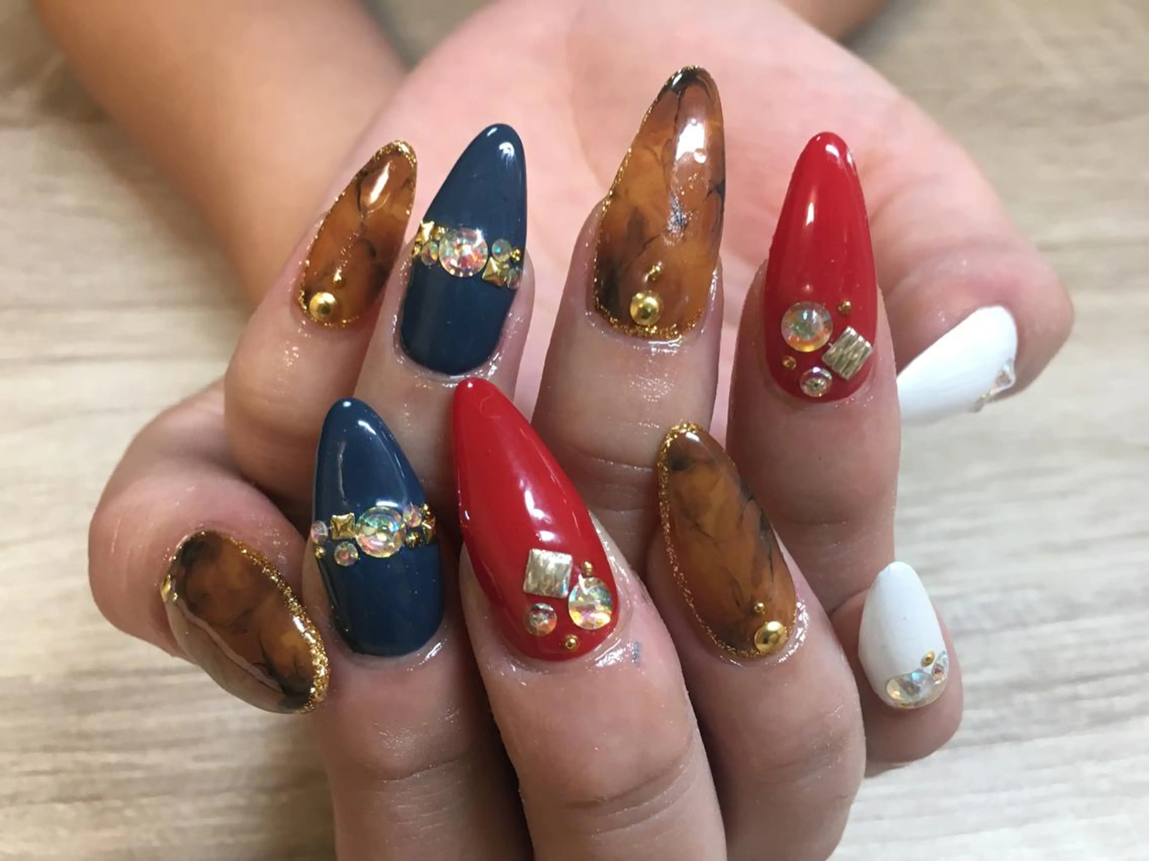 ネイル syuri nailのネイルデザイン
