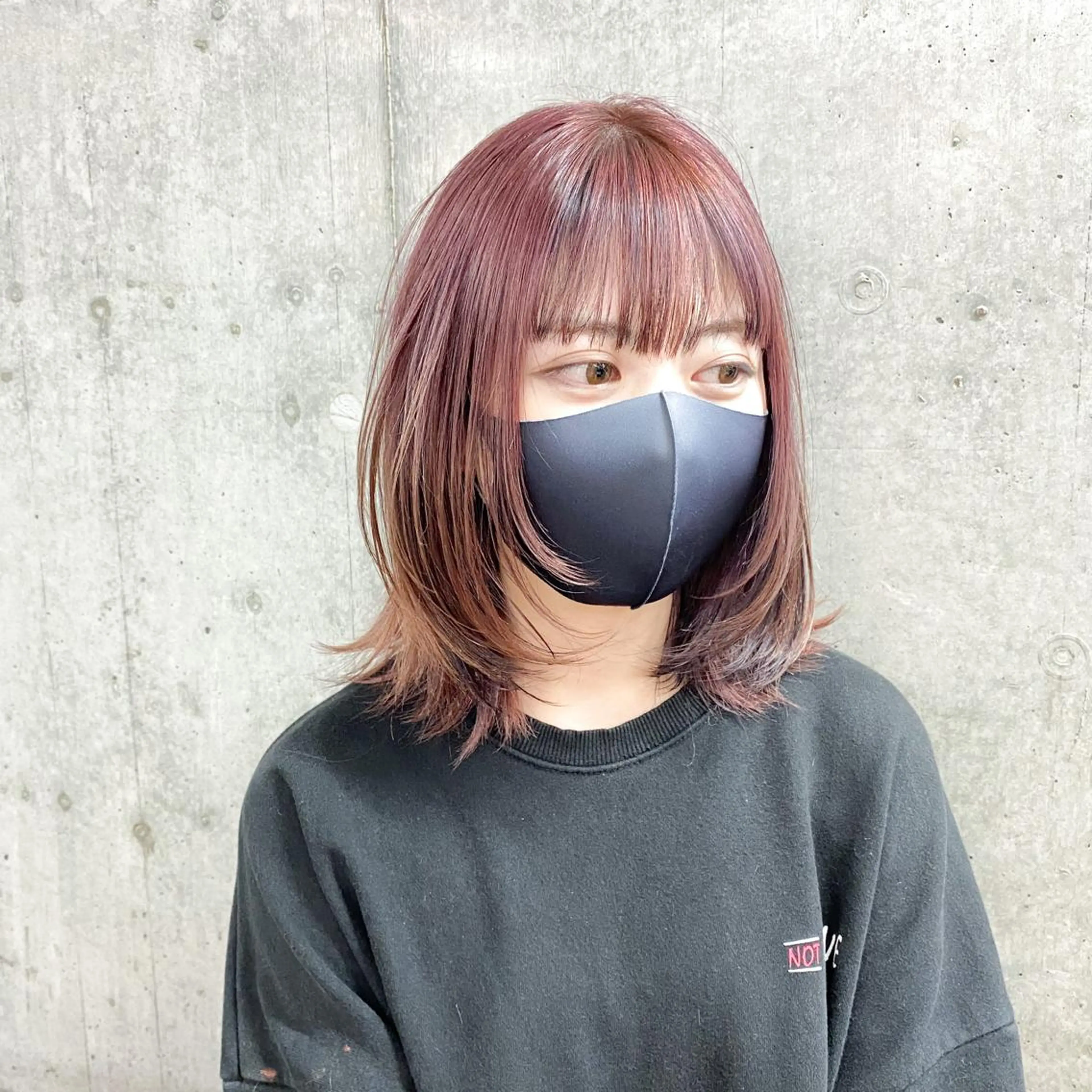 ミディアム カラー 艶髪ブリーチ 永井竜也のヘアスタイル