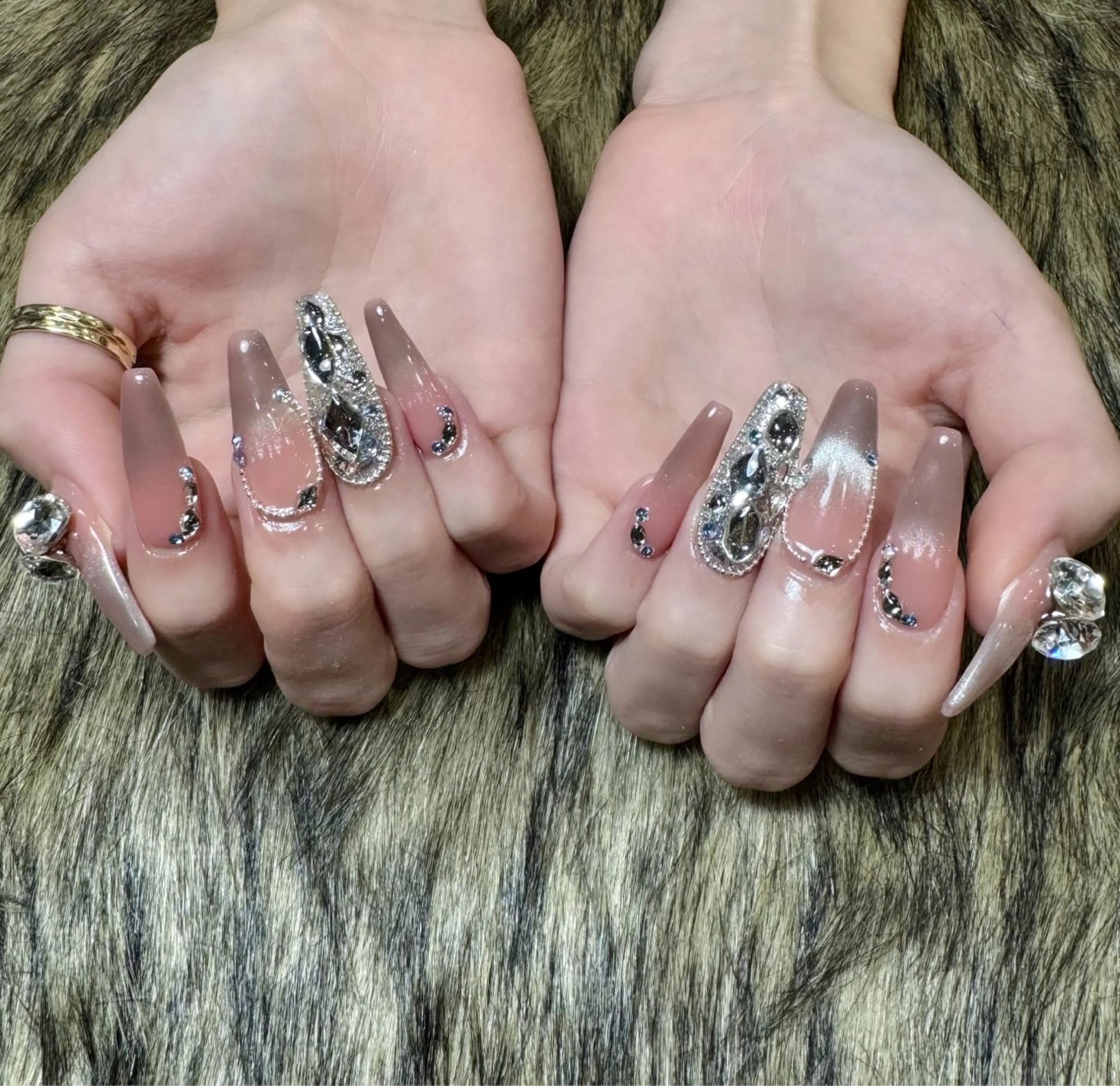 ネイル ハンドネイル ドリスネイルサロン所属・Doris Nail Salonのネイルデザイン