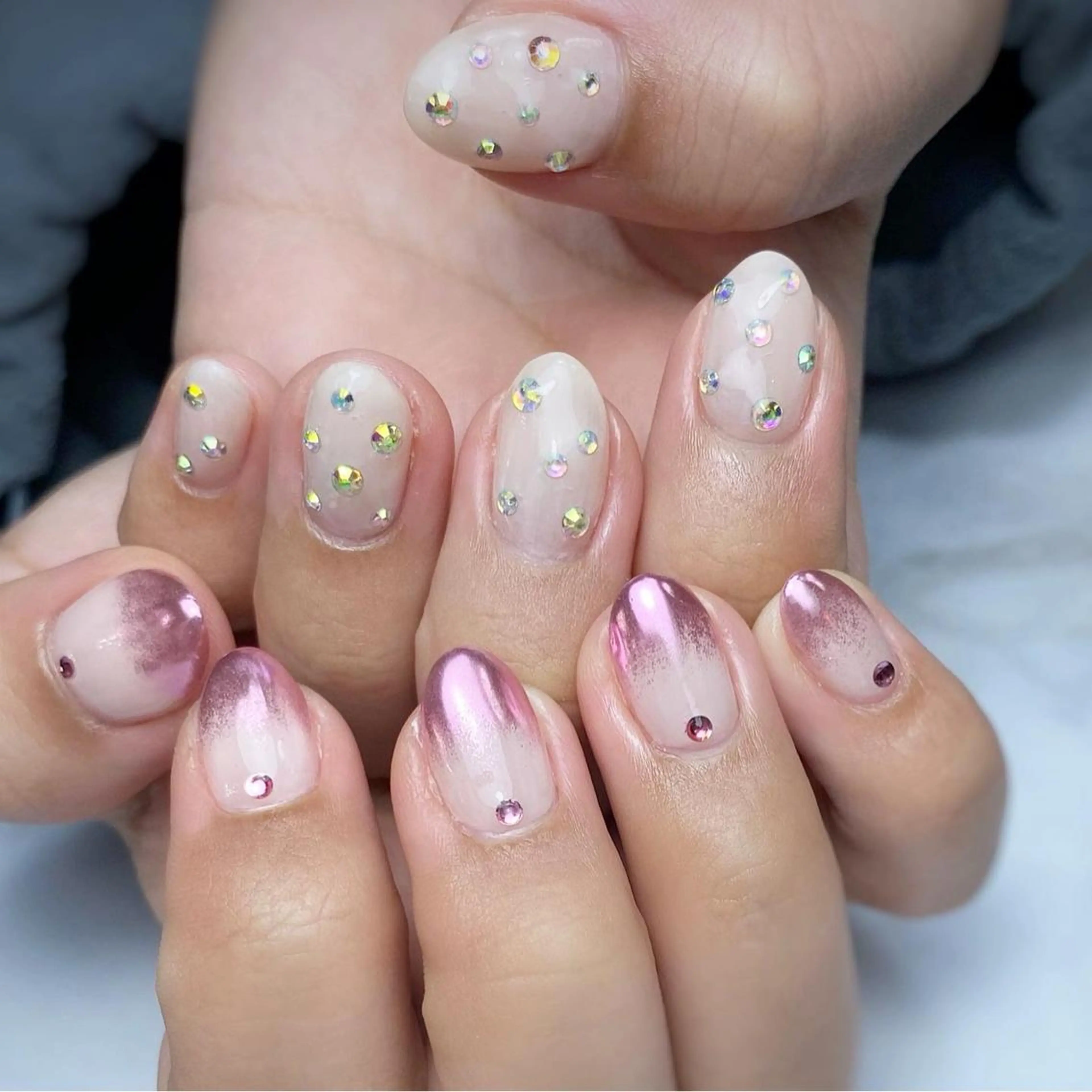 ネイル ミラーネイル ピンク ハンドネイル Nail ameria megu所属・ameria meguのネイルデザイン