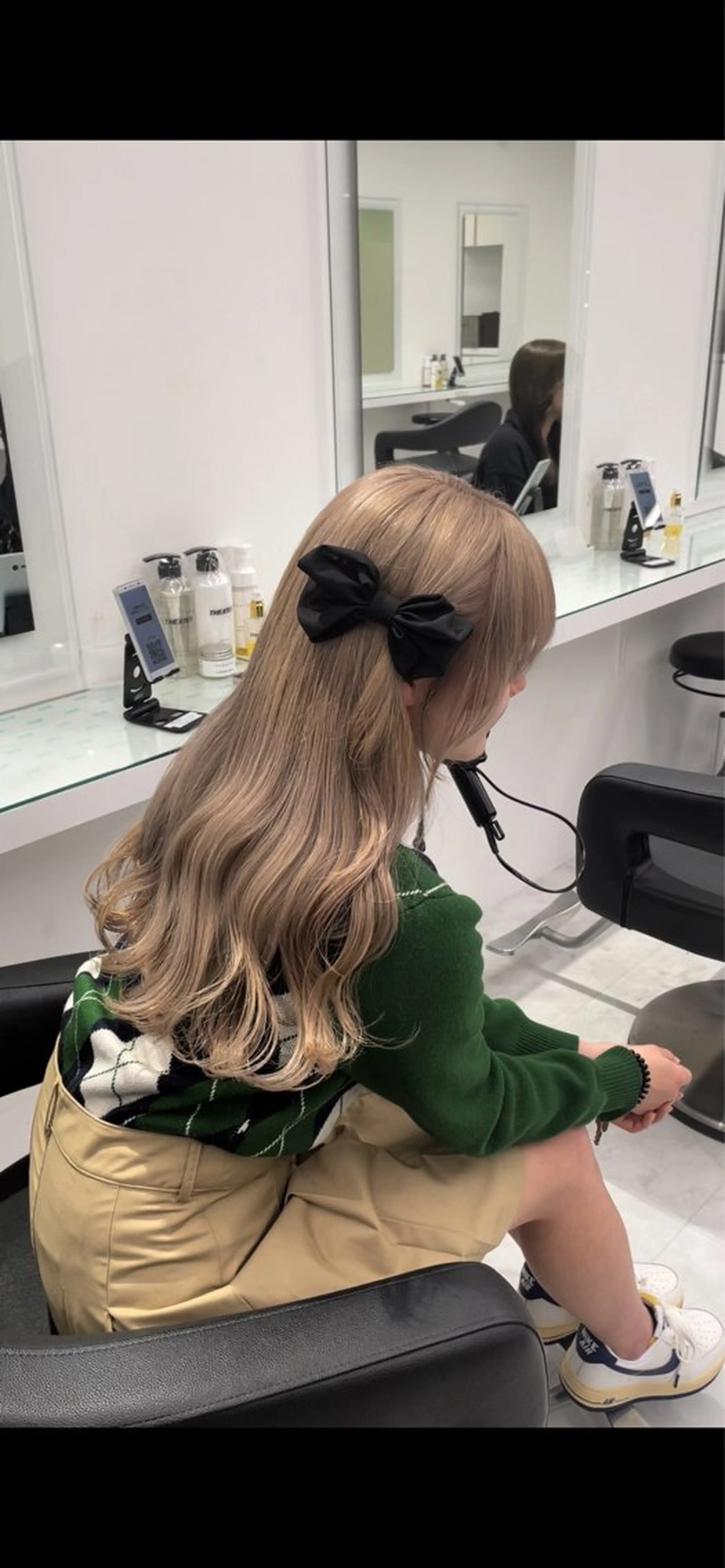 ロング カラー カット ヘアカラー ツヤ髪透明感🐈‍⬛ 🦴ෆ‪maiෆ🦴のヘアスタイル
