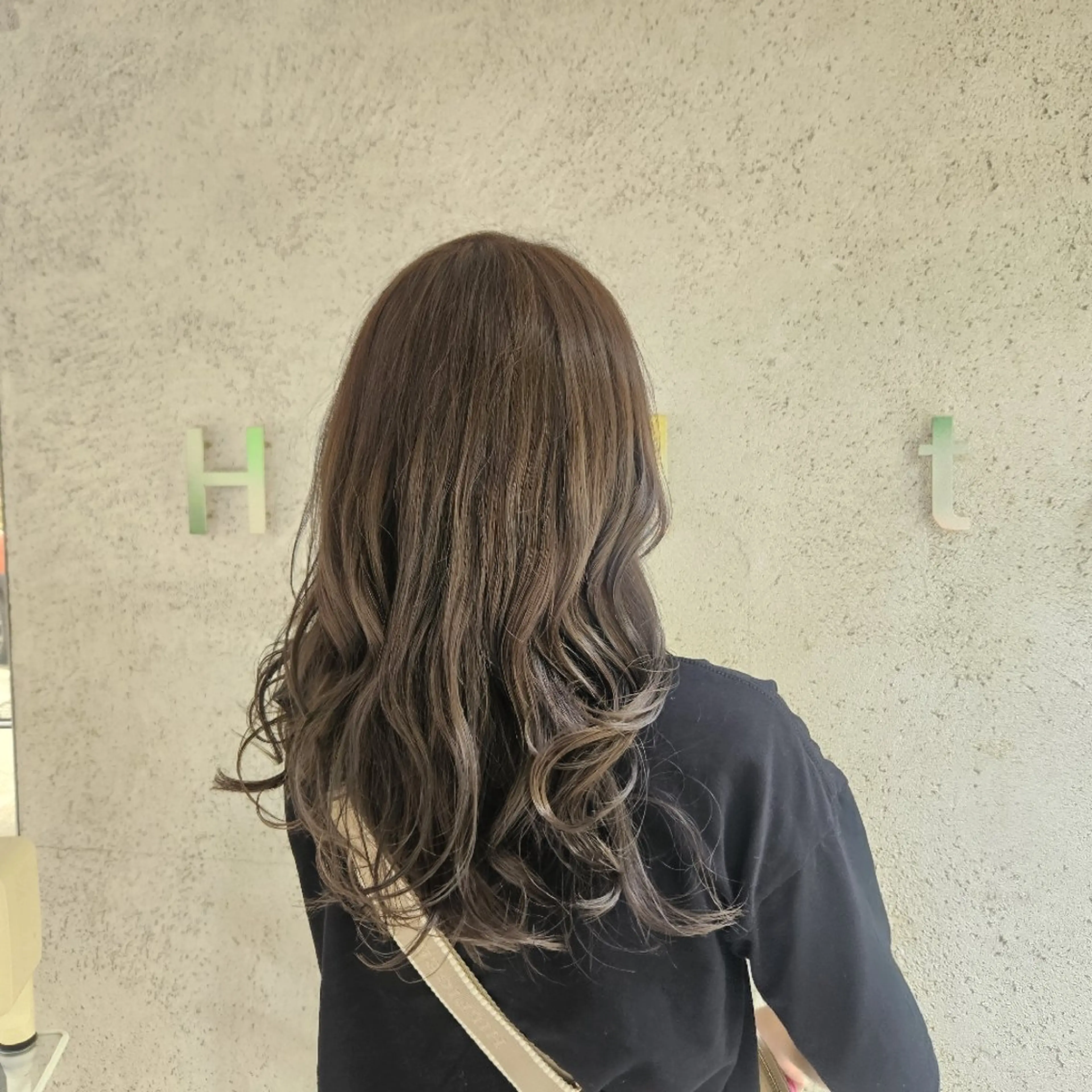 ウィメンズカットの写真