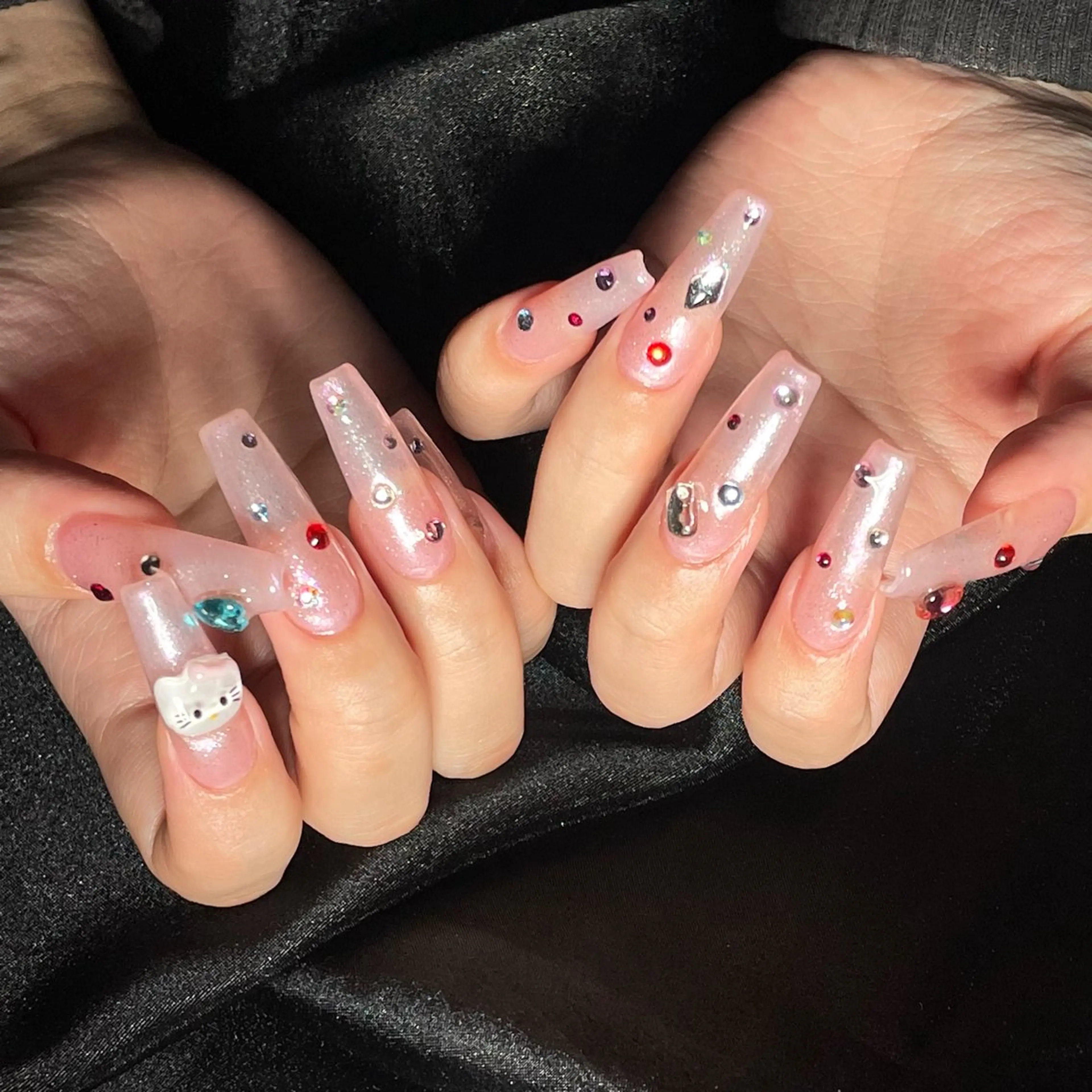 ネイル ハンドネイル Cleo 名古屋駅店 🖤Seraのネイルデザイン