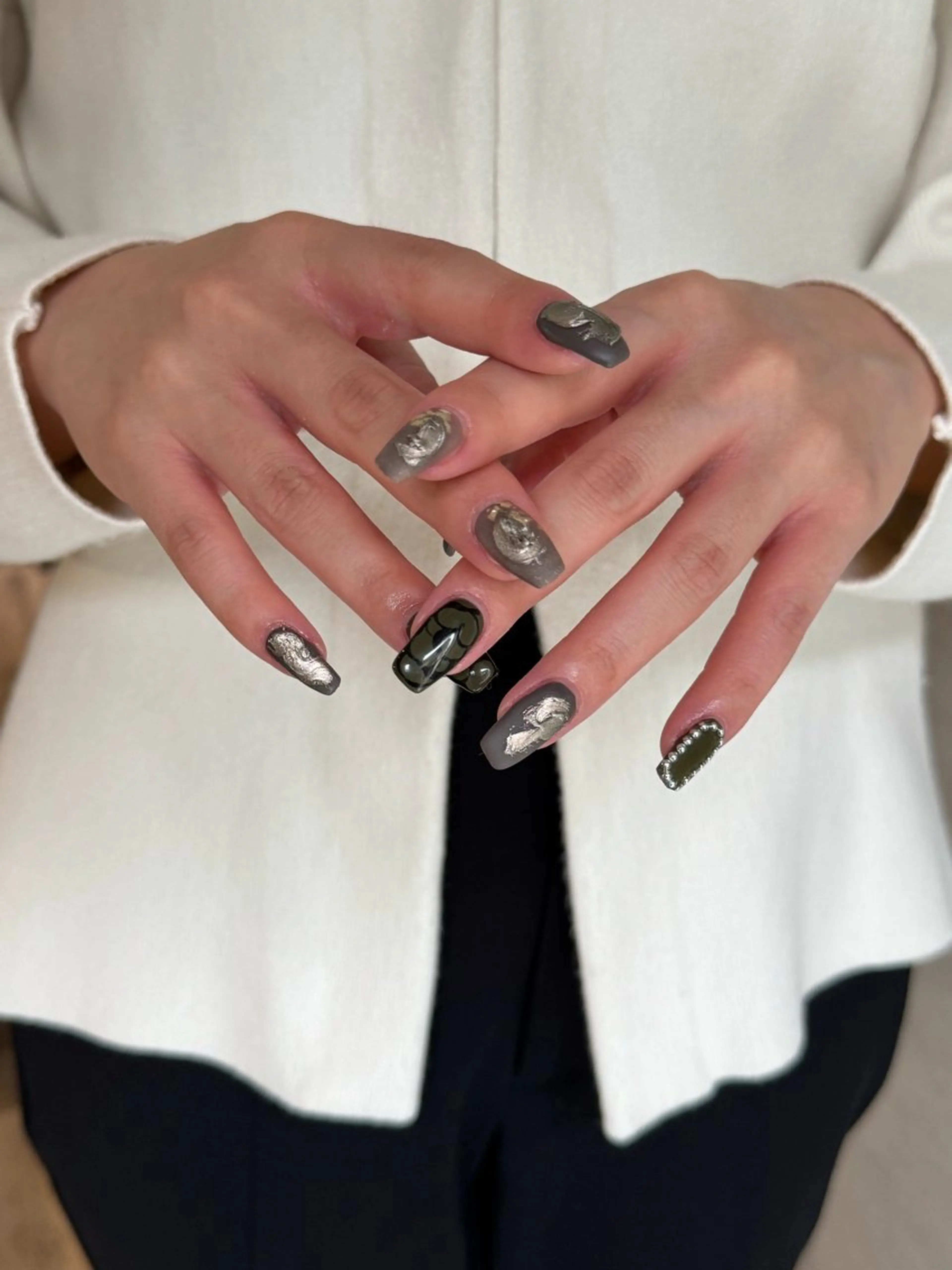 ネイル ハンドネイル nailsalon YOLOのネイルデザイン