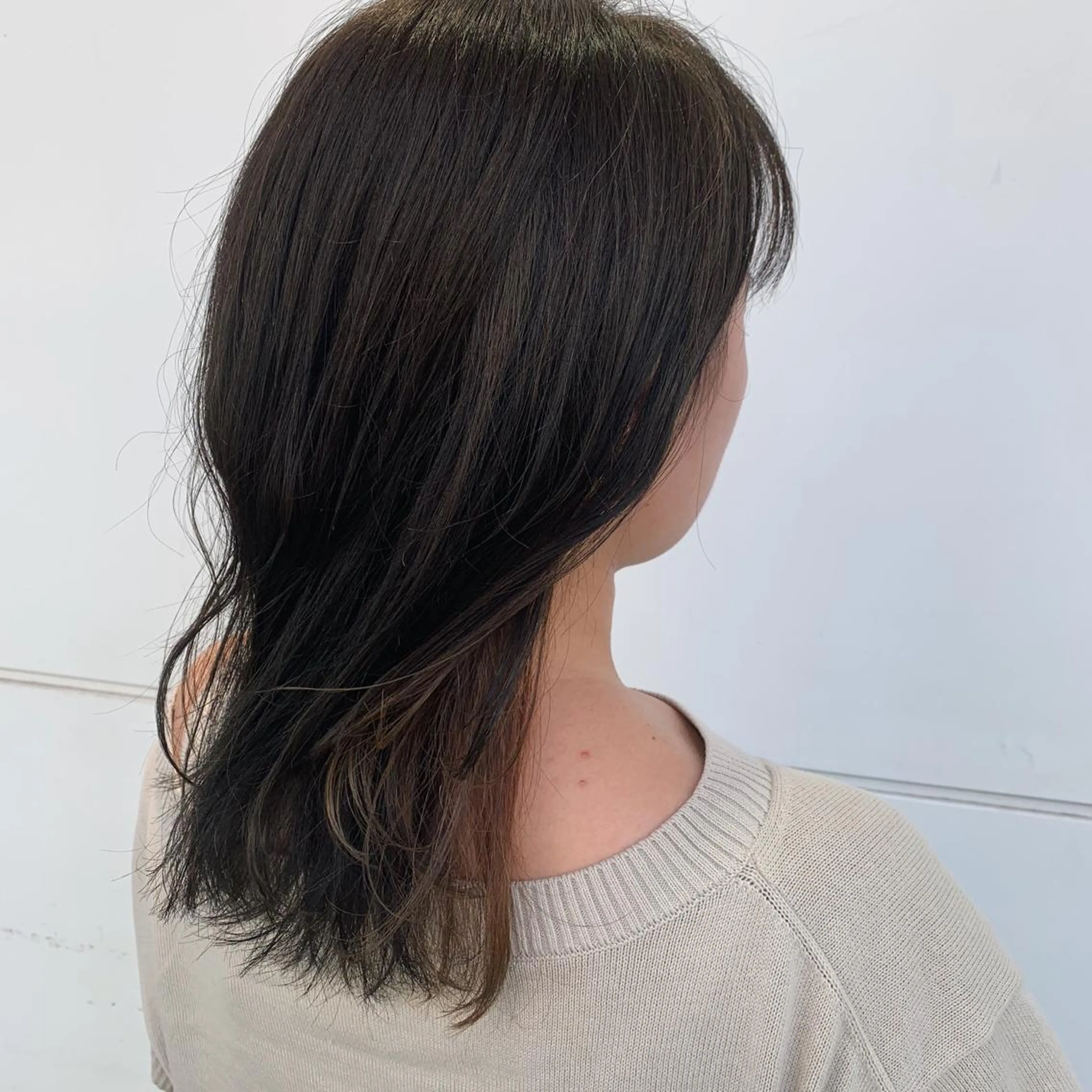 セミロング カラー カット ヘアカラー トリートメント RINA🧤 デザインとボブのヘアスタイル