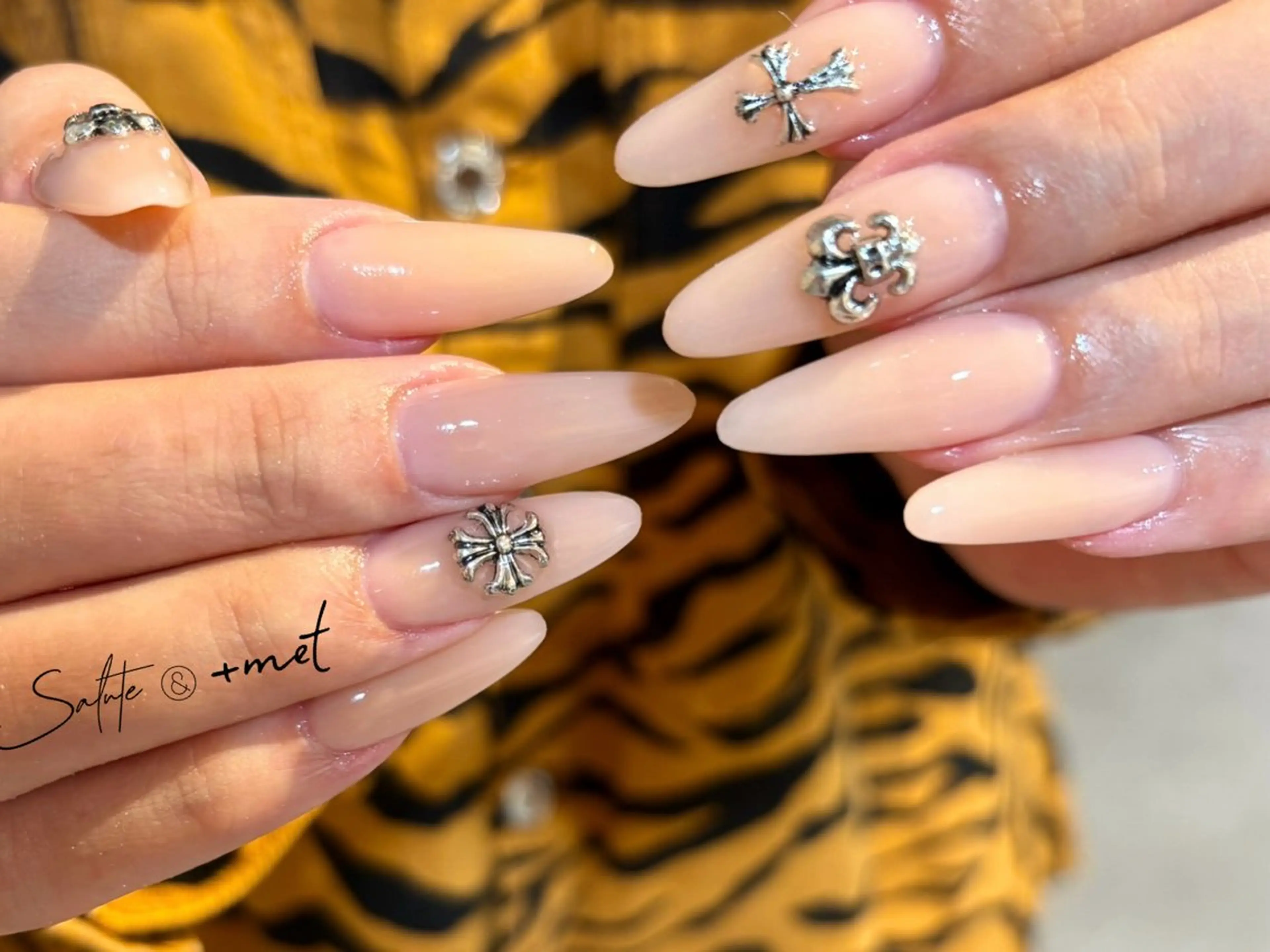 ネイル ロングネイル ワンカラーネイル スカルプネイル Salute本店 🦋仲原里佳のネイルデザイン