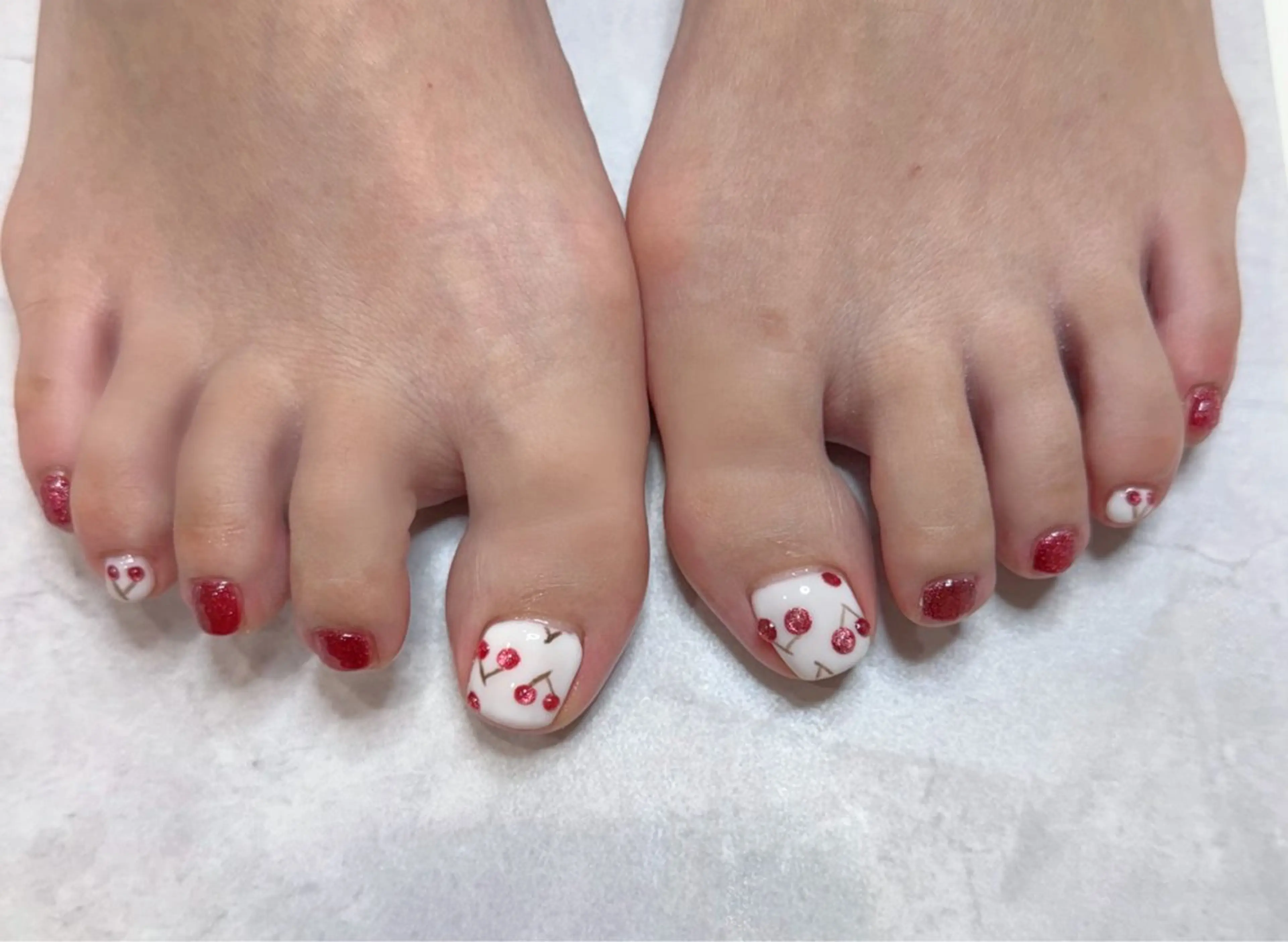 ネイル フットネイル CHOUETTE Minamiのネイルデザイン