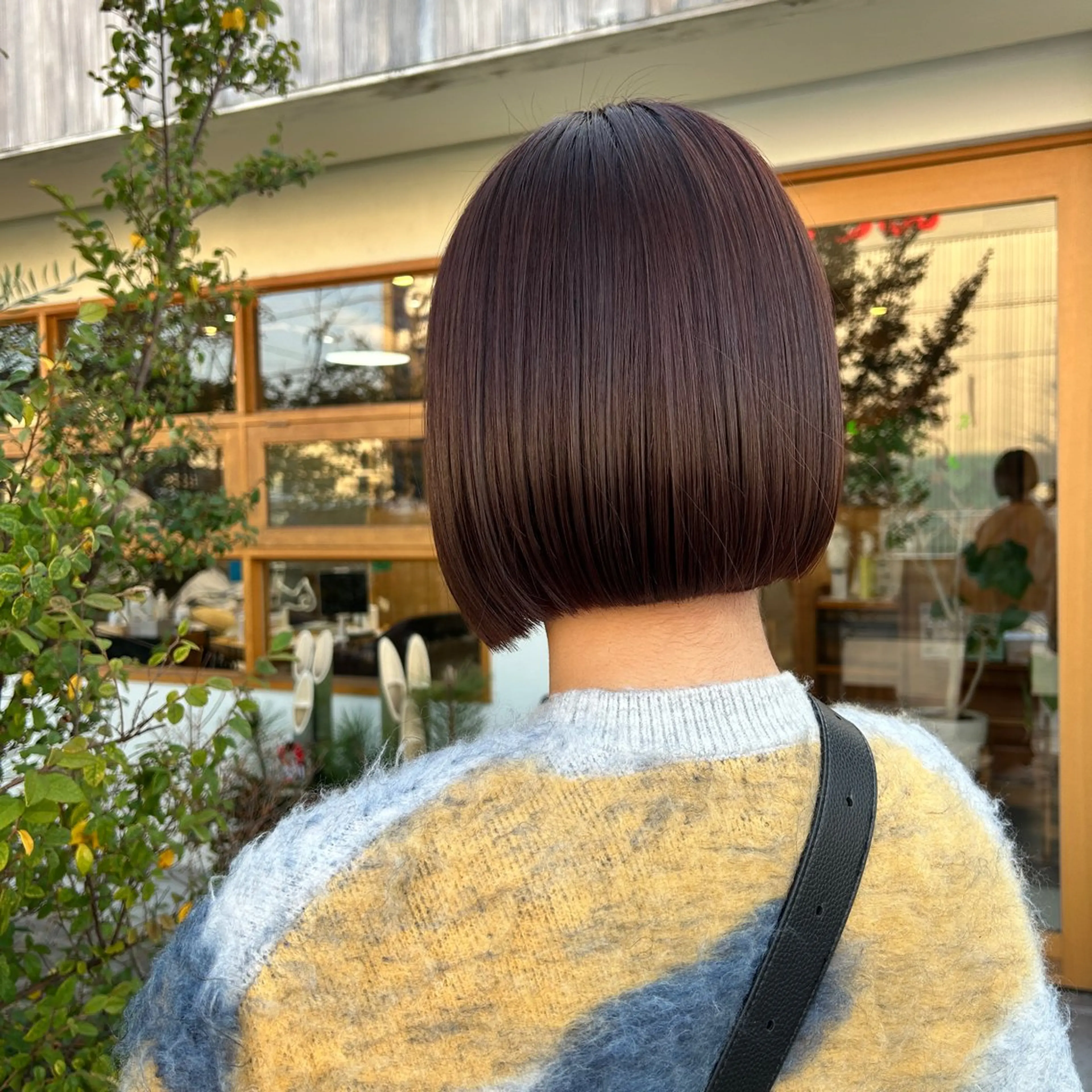 ショート ボブ カット ヘアカラー 山本 知佳のヘアスタイル