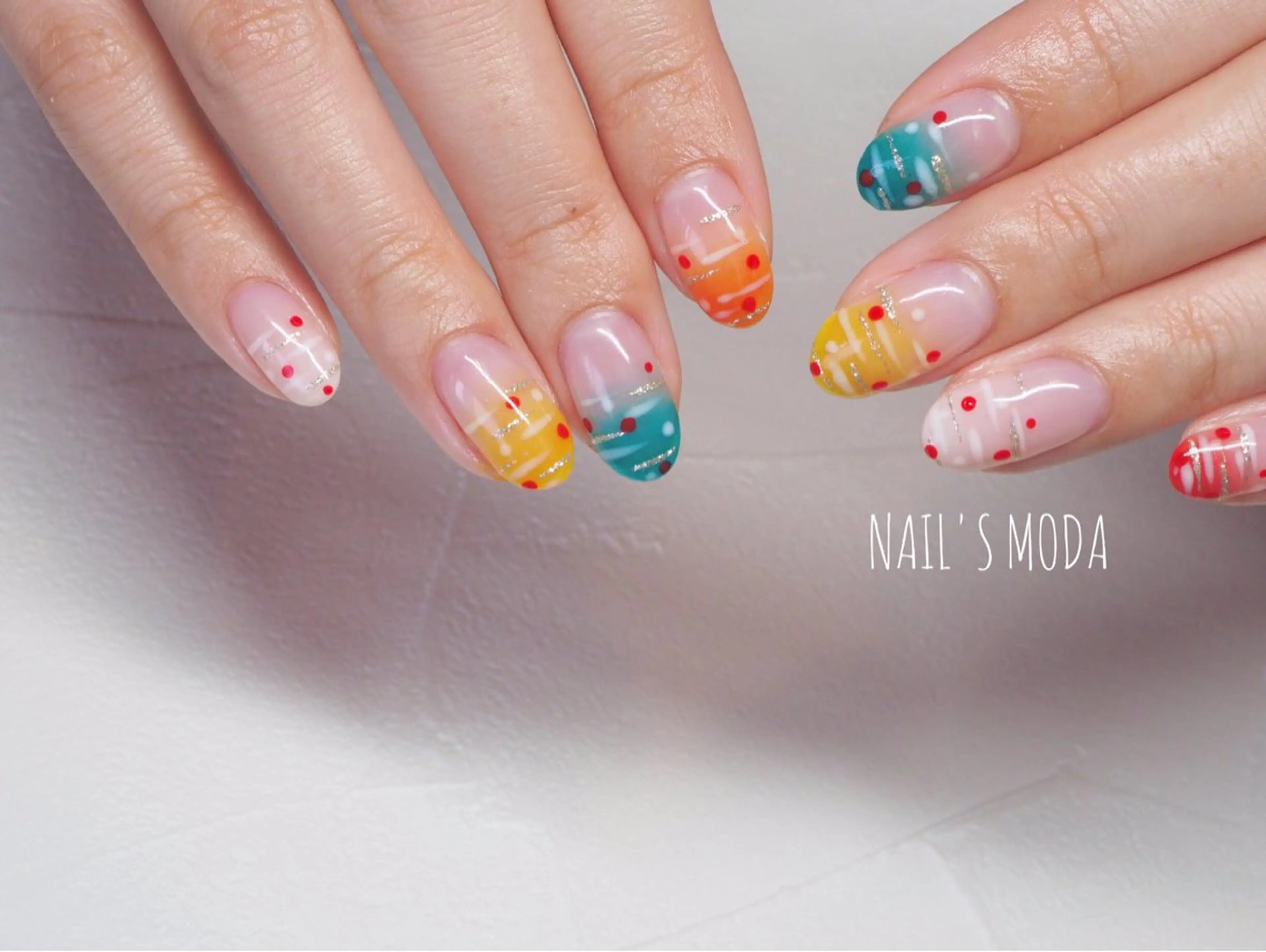 ネイル ヨーヨーネイル NAIL'S MODAのネイルデザイン