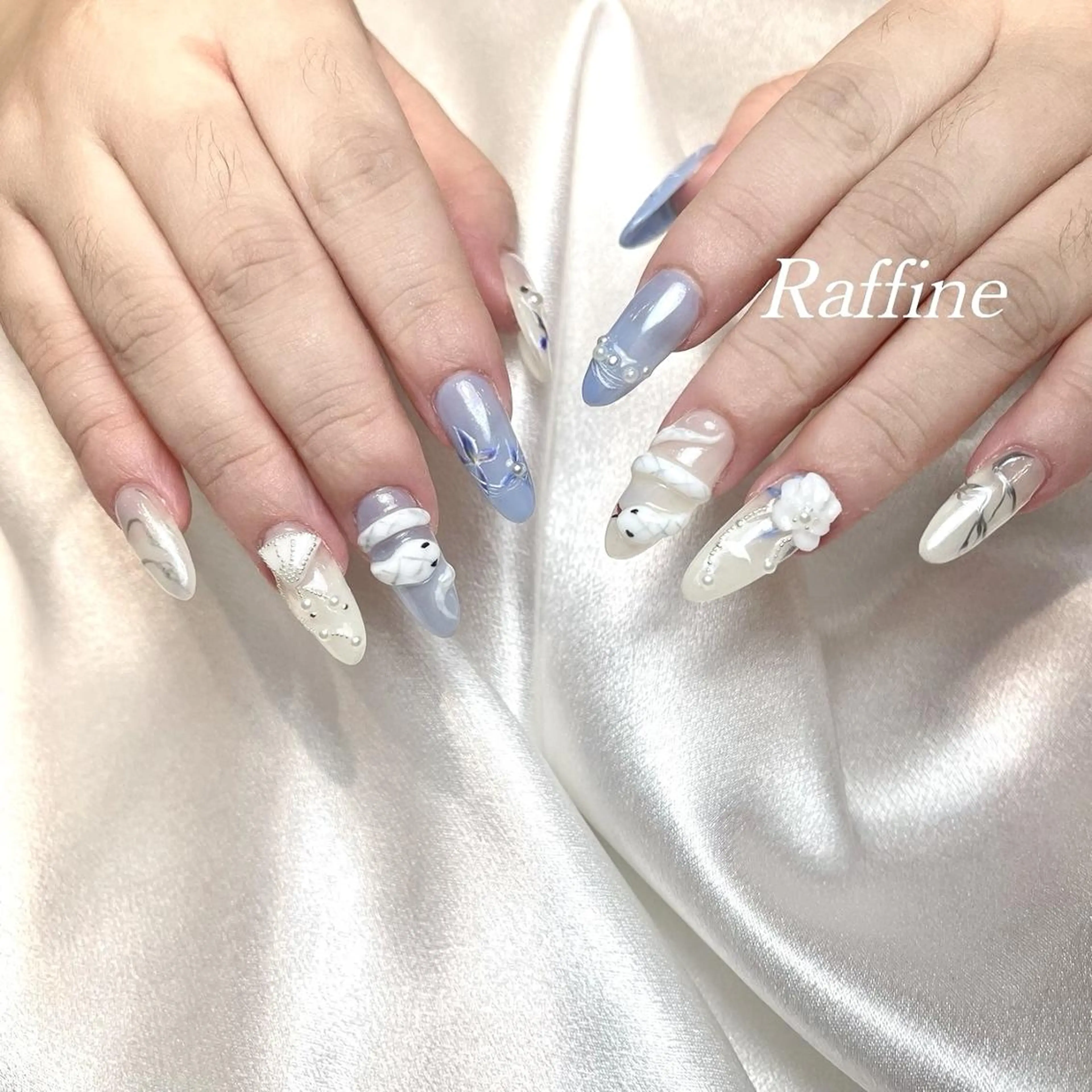 ネイル Raffine erika🕊️のネイルデザイン