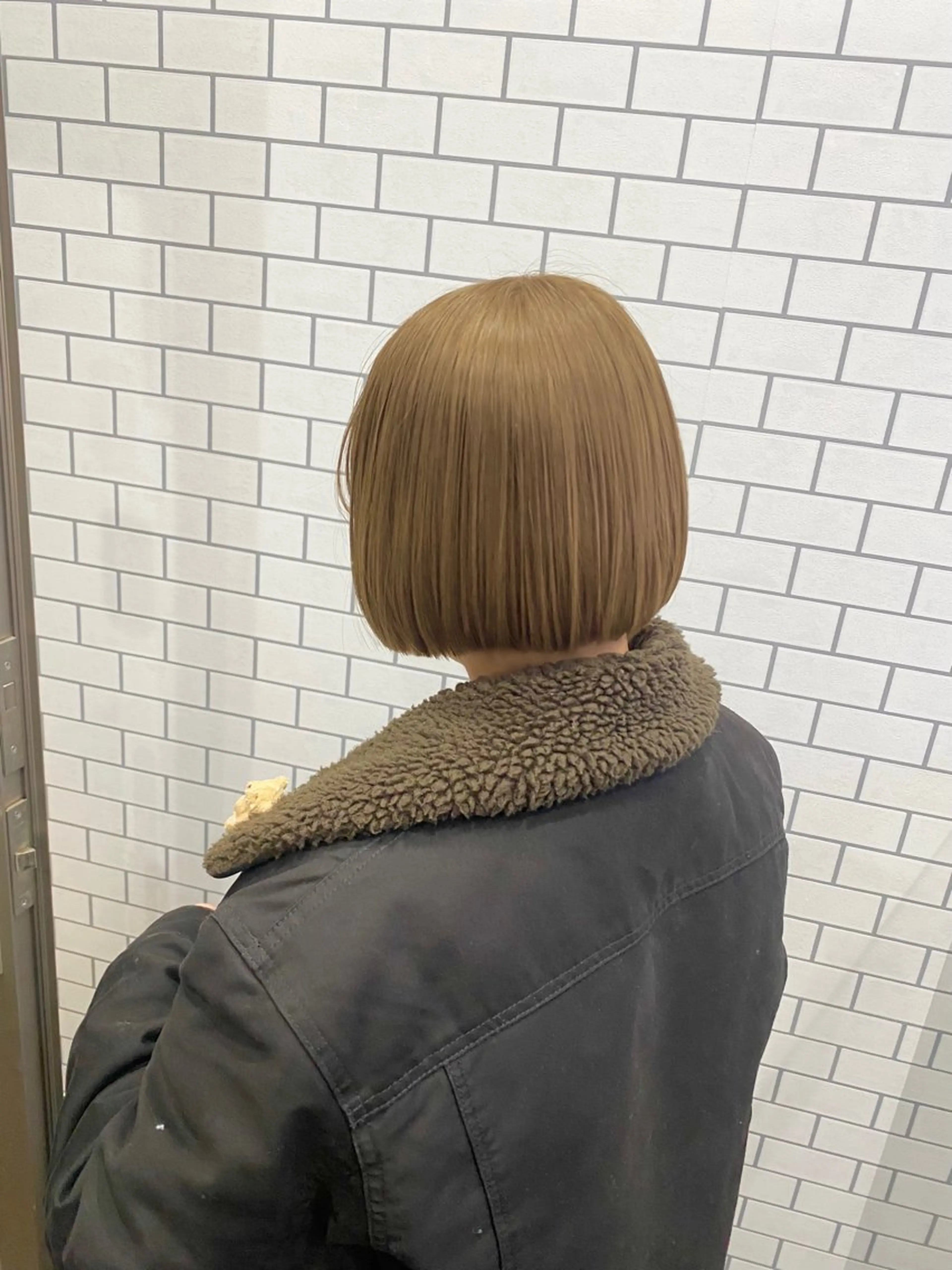 ミディアム カラー 【カラー特化】 Cahoのヘアスタイル