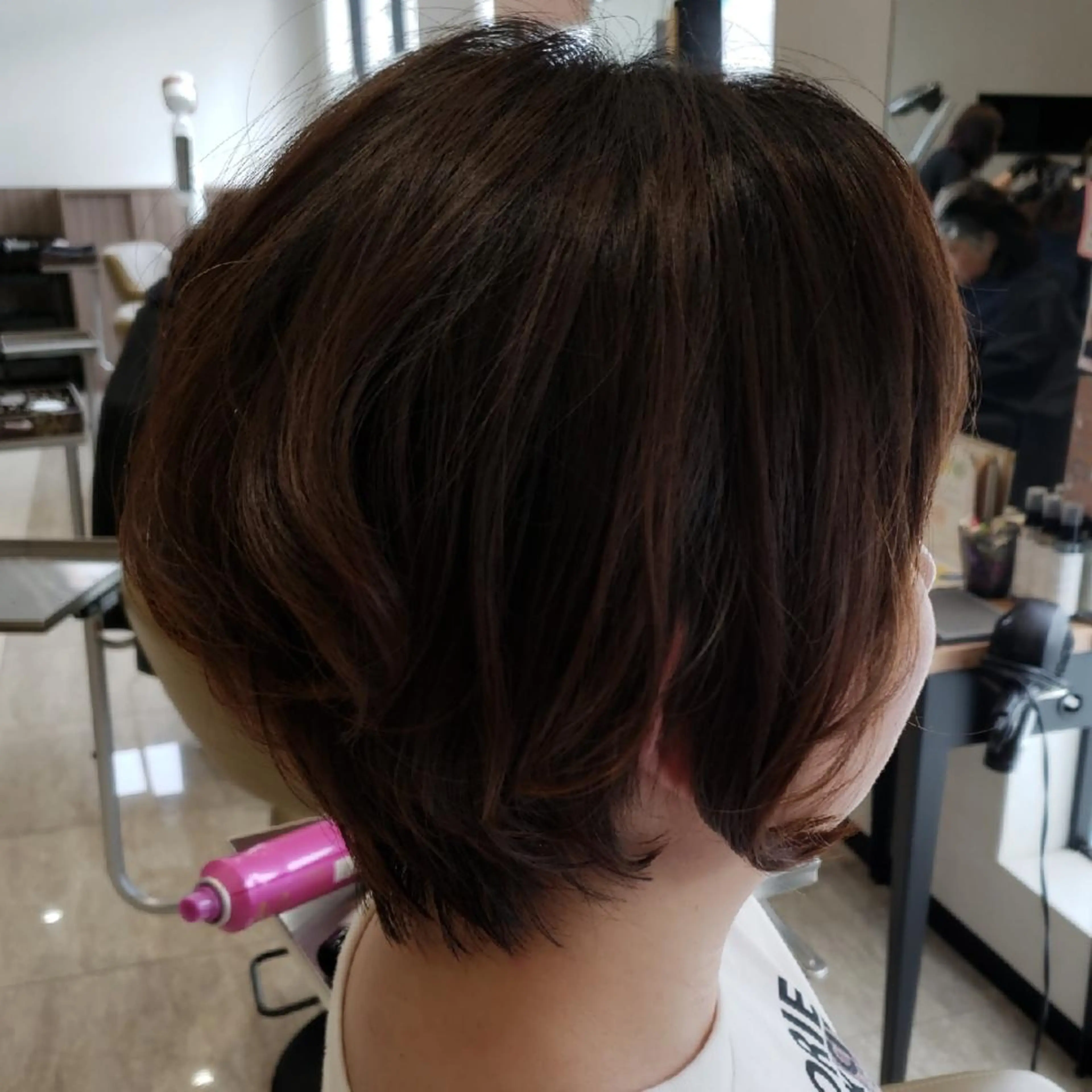 ショート ma cherie 三浦直美のヘアスタイル