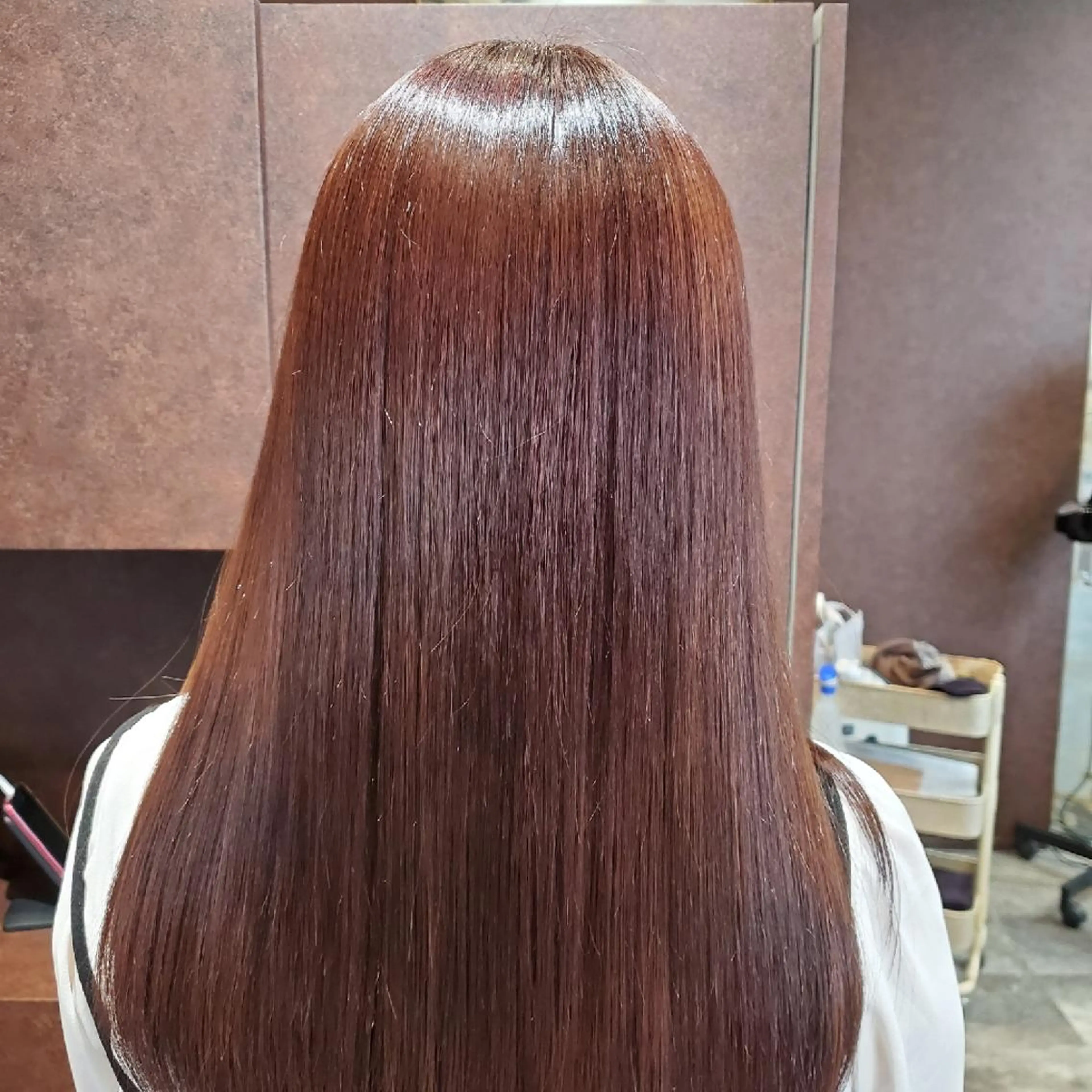 ロング カラー ブラウンカラー ハイトーンカラー オレンジ ピンクカラー 髪質改善 LORE　minatomirai所属・takeuchi 🐒のヘアスタイル