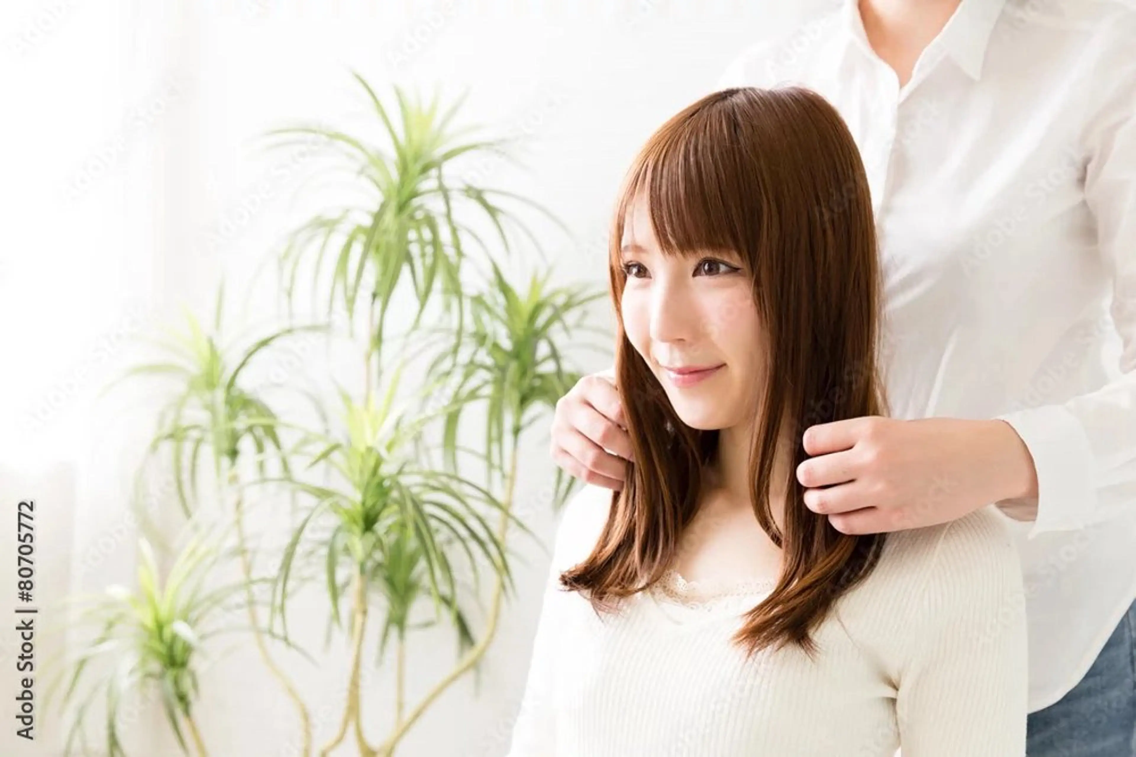 セミロング k. akiraのヘアスタイル