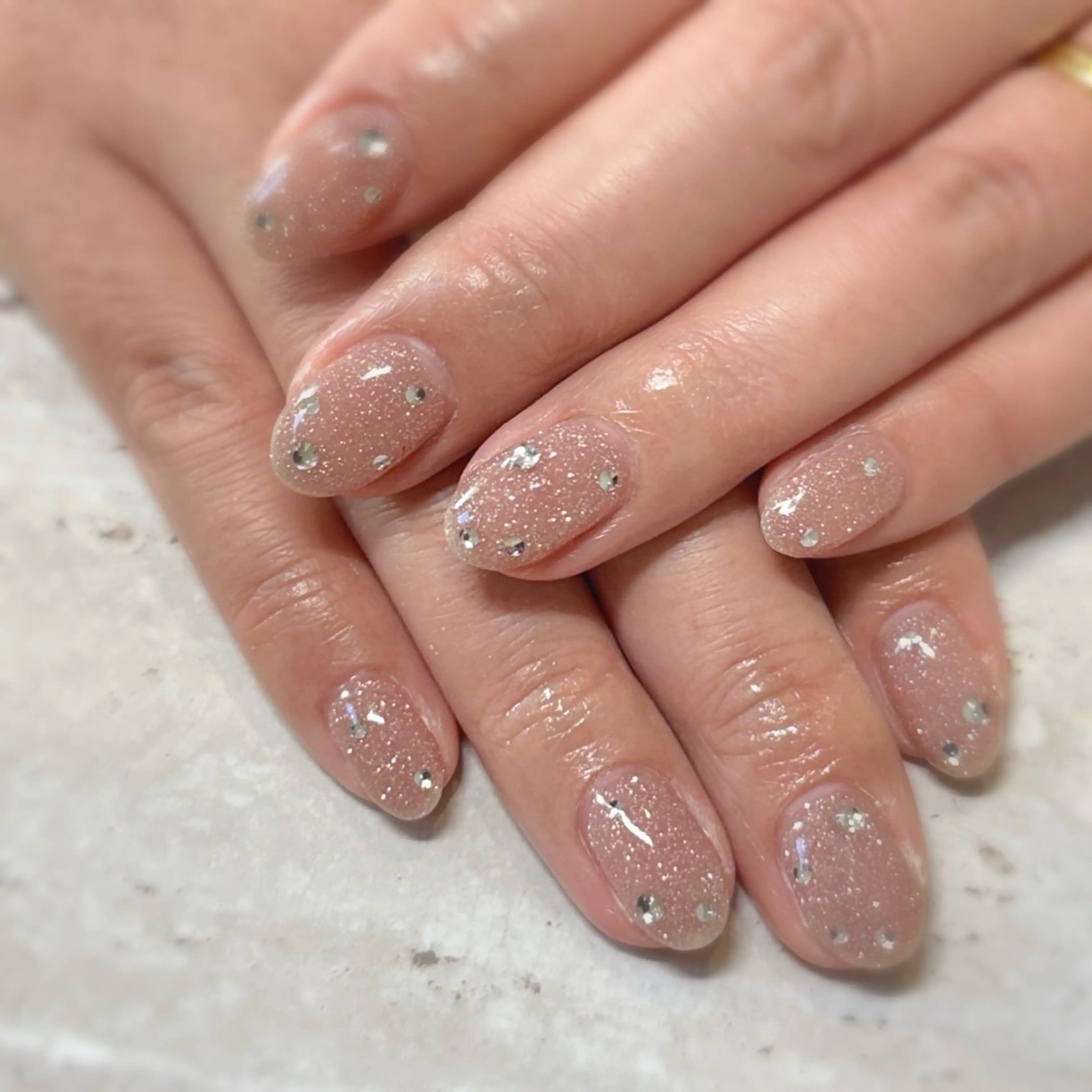 ネイル ハンドネイル sofa国分寺店 川出 玲奈のネイルデザイン