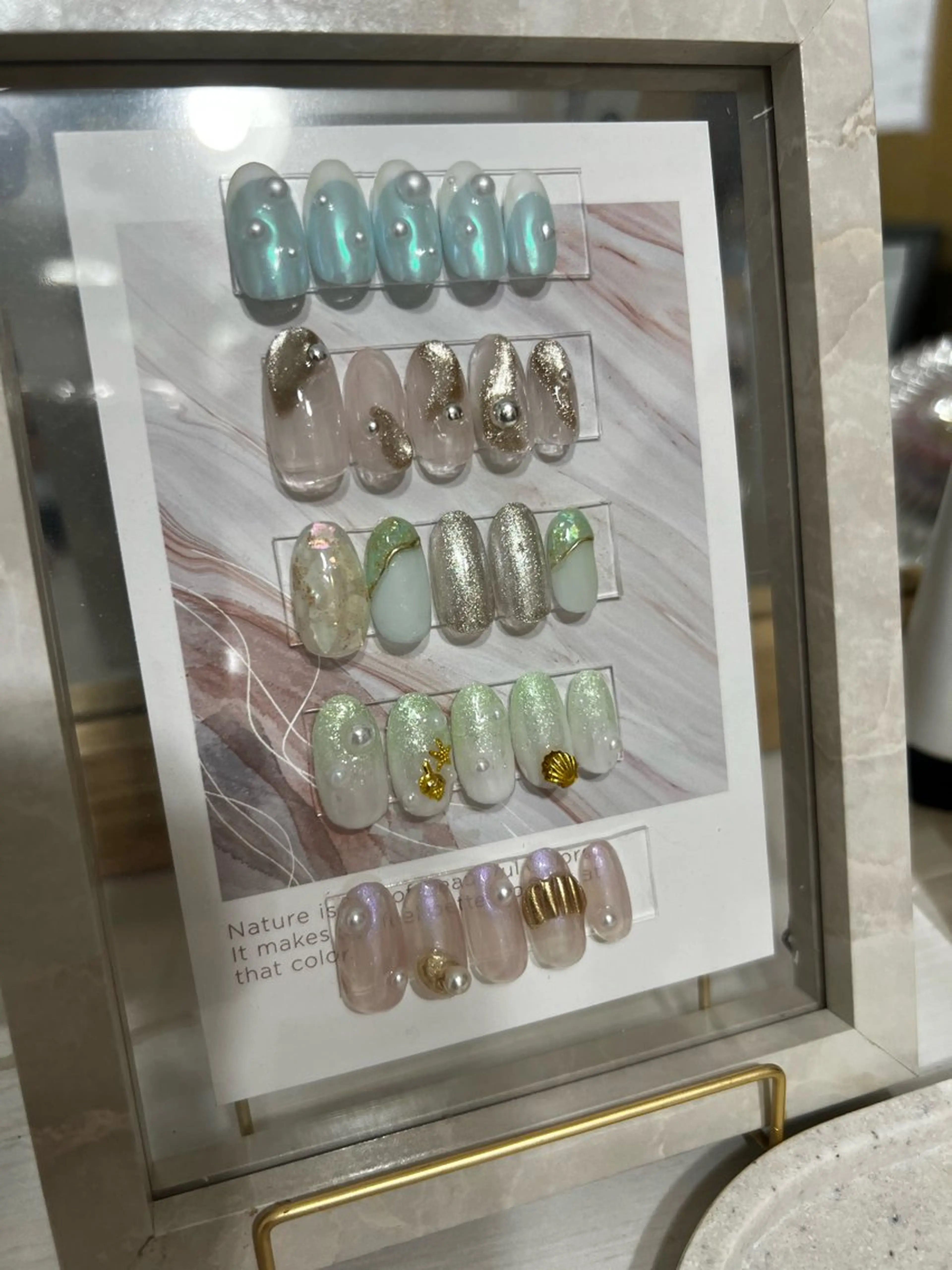 ネイル Luminous ⭐︎のネイルデザイン