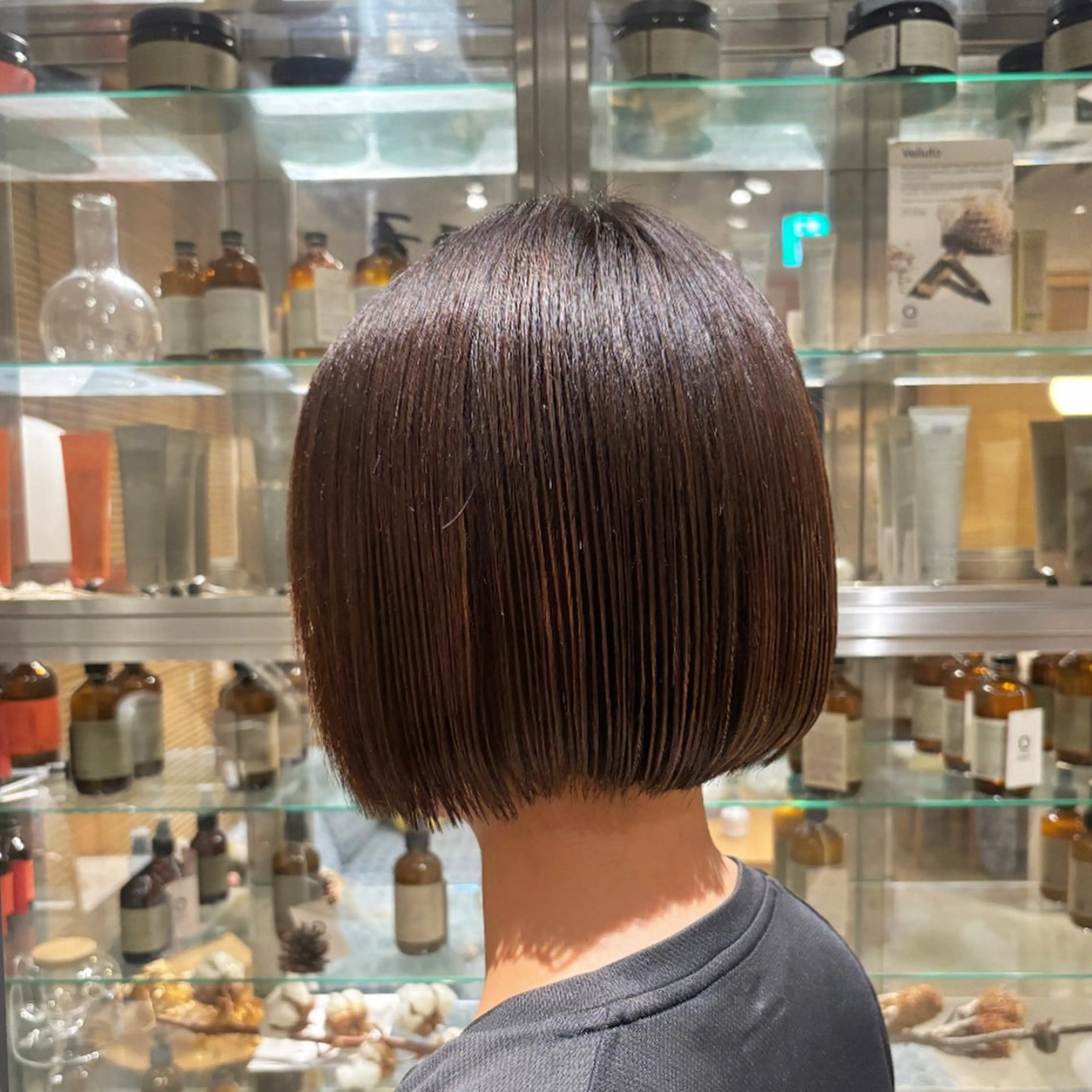ショート ボブ 山﨑 心優のヘアスタイル