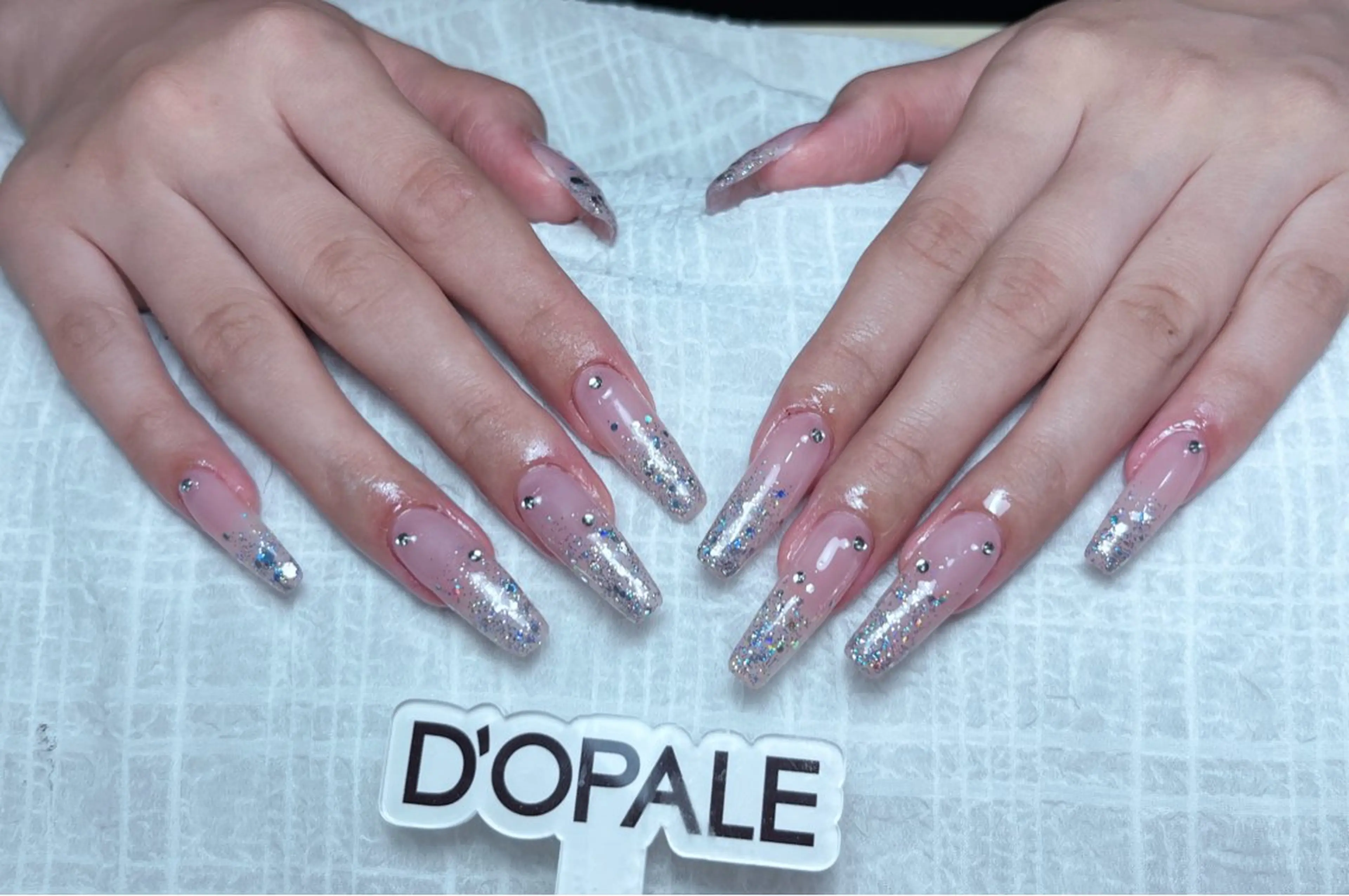 ネイル ハンドネイル DOPALE 上野店サロンのネイルデザイン