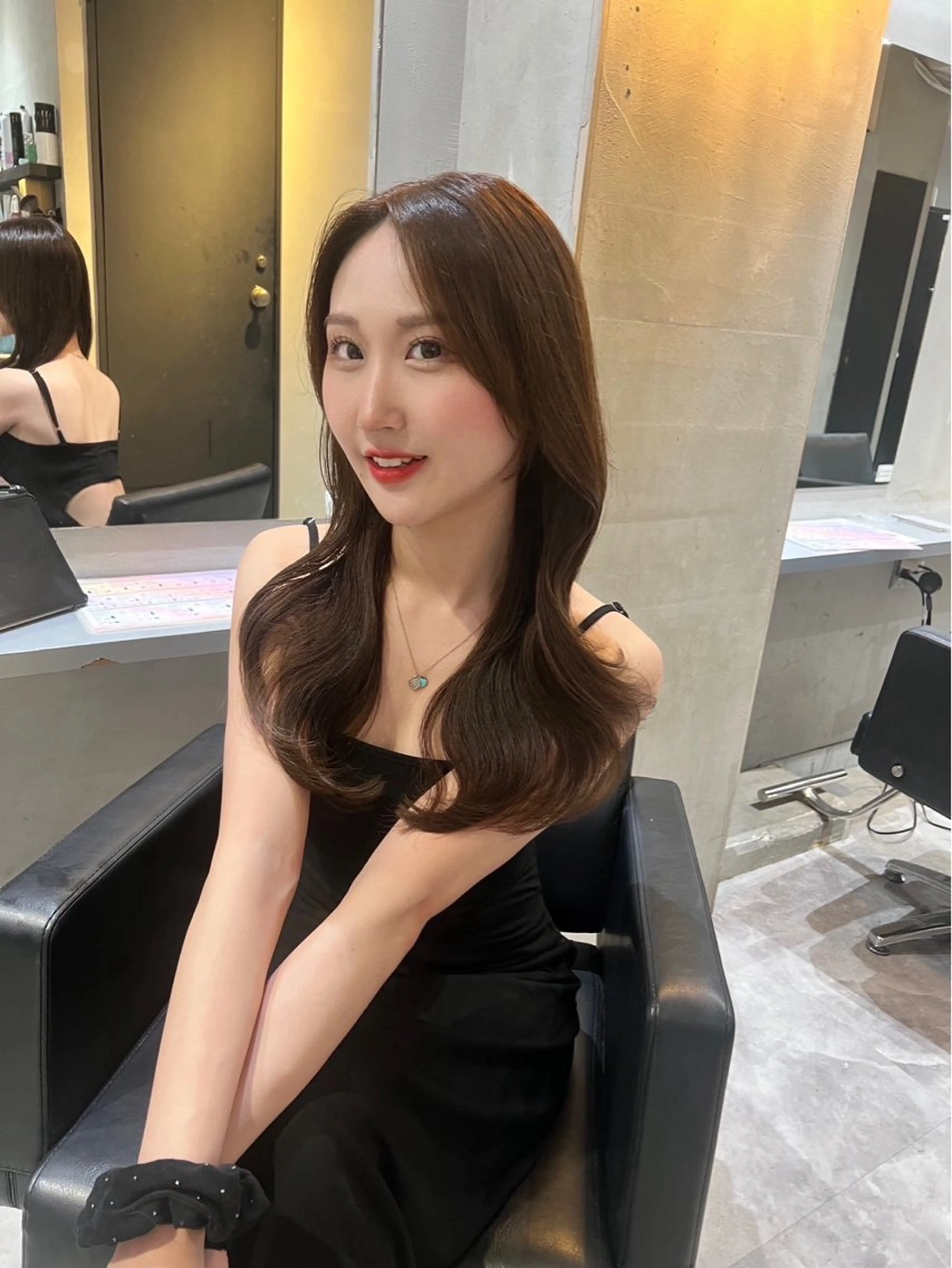 ロング カラー カット ヘアカラー トリートメント 韓国ヘア/エクステ ･髪質改善きららのヘアスタイル