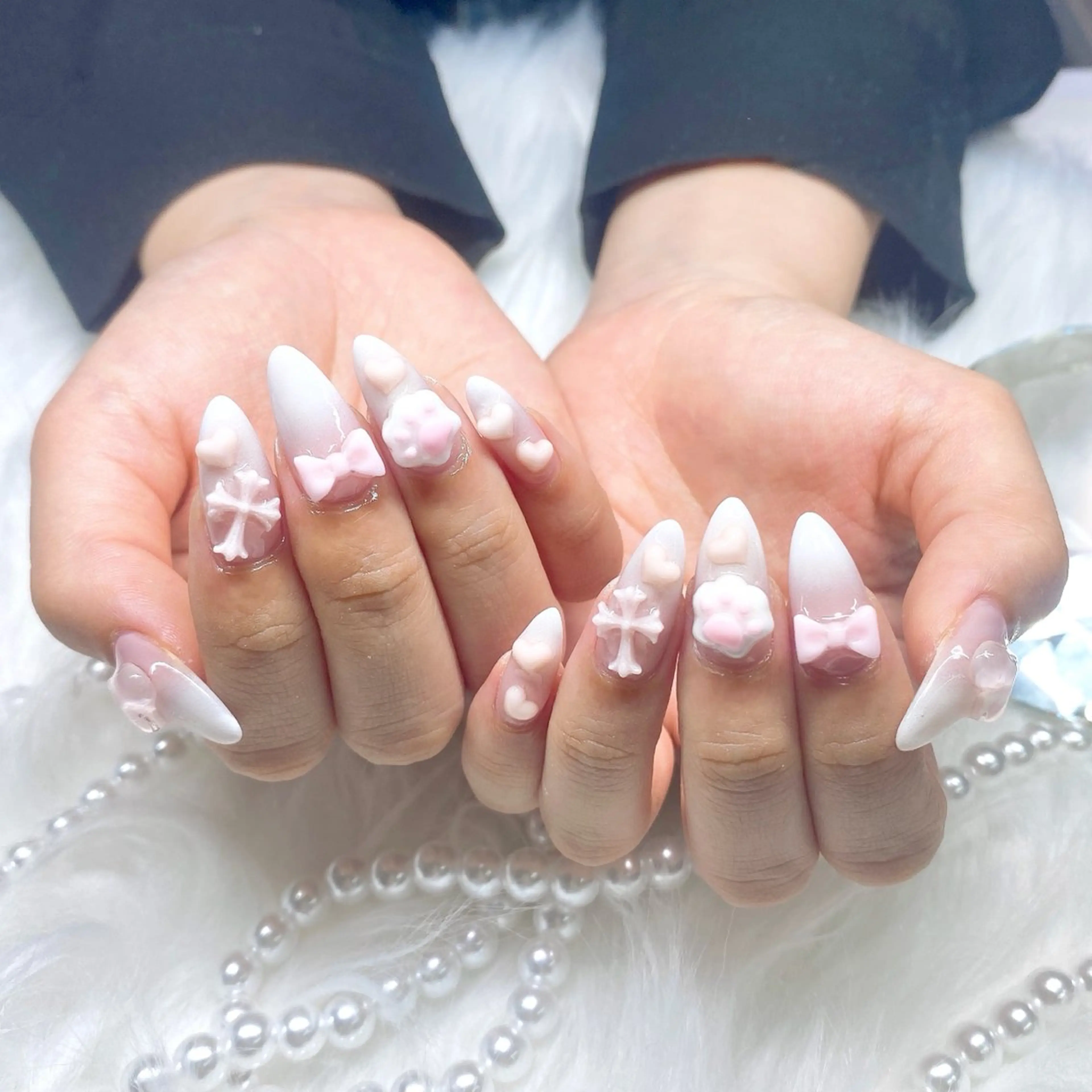 ネイル ハンドネイル ayaka ギャルネイル🎀のネイルデザイン