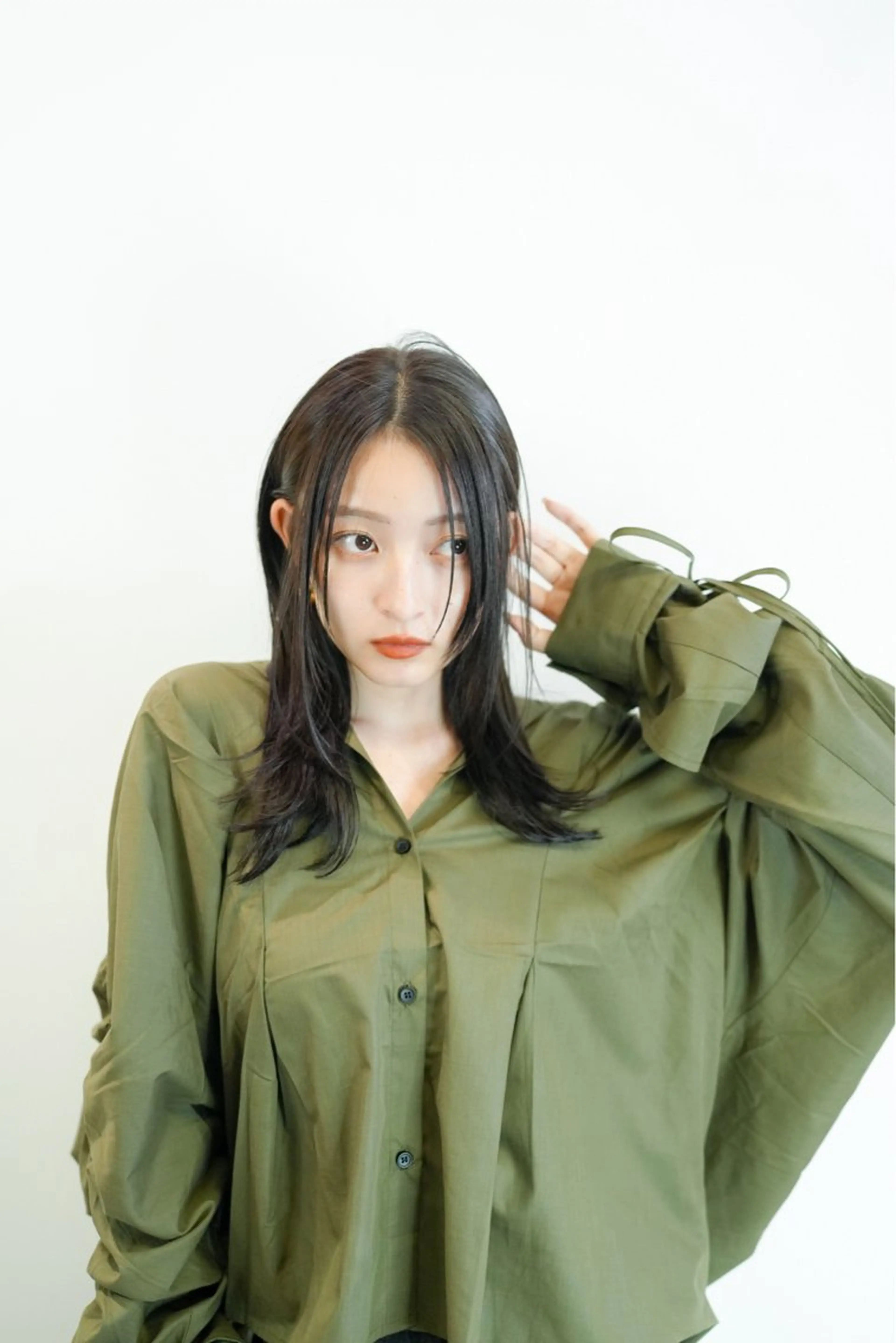 セミロング カラー アディクシーカラー バレイヤージュ ブリーチ デザインカラー ダブルカラー カット ヘアカラー トリートメント レイヤーカット nude ヘア大和のヘアスタイル