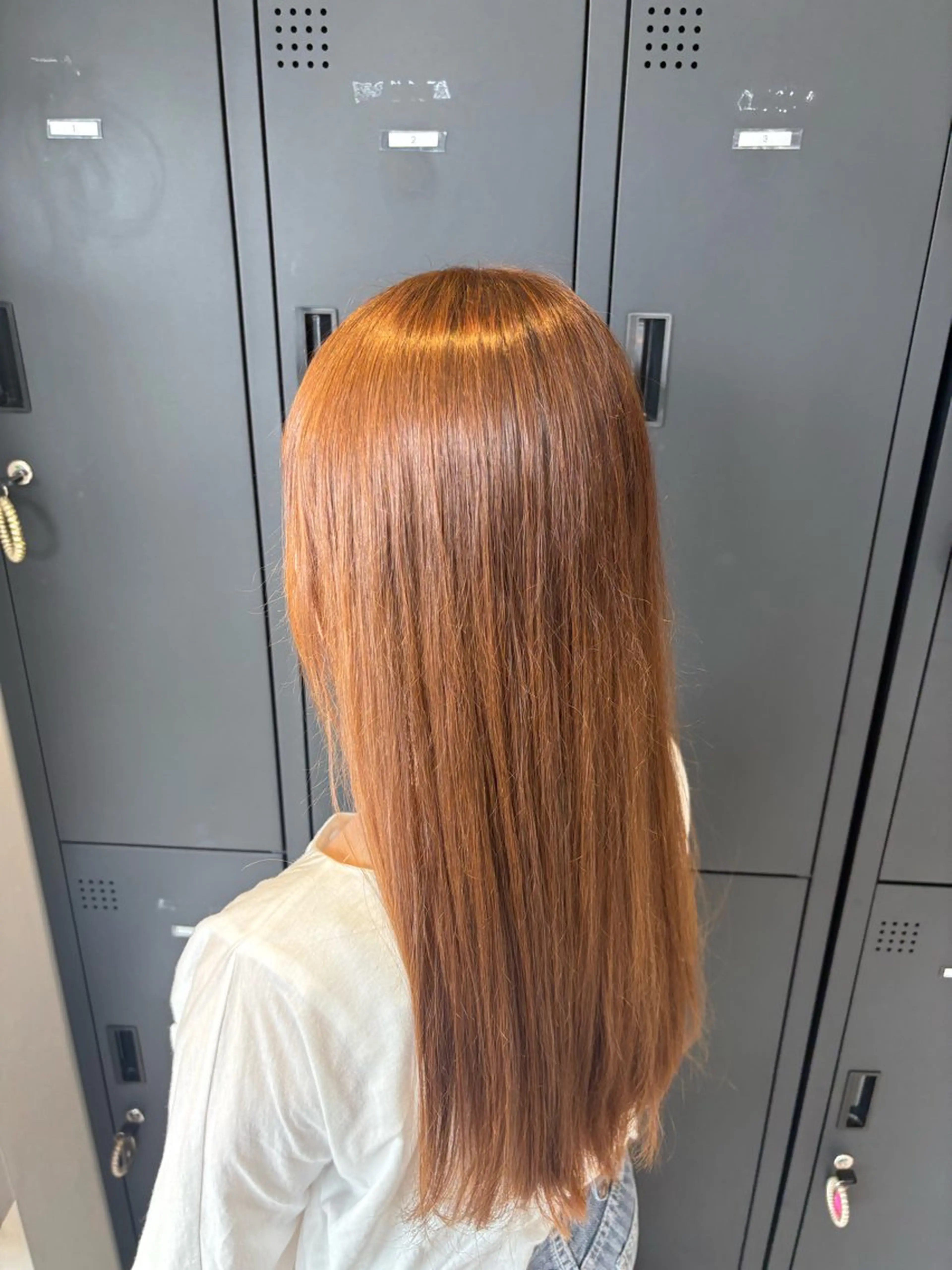 ロング カット ヘアカラー 🌟カラーモデル 大募集🌟小関亜美のヘアスタイル