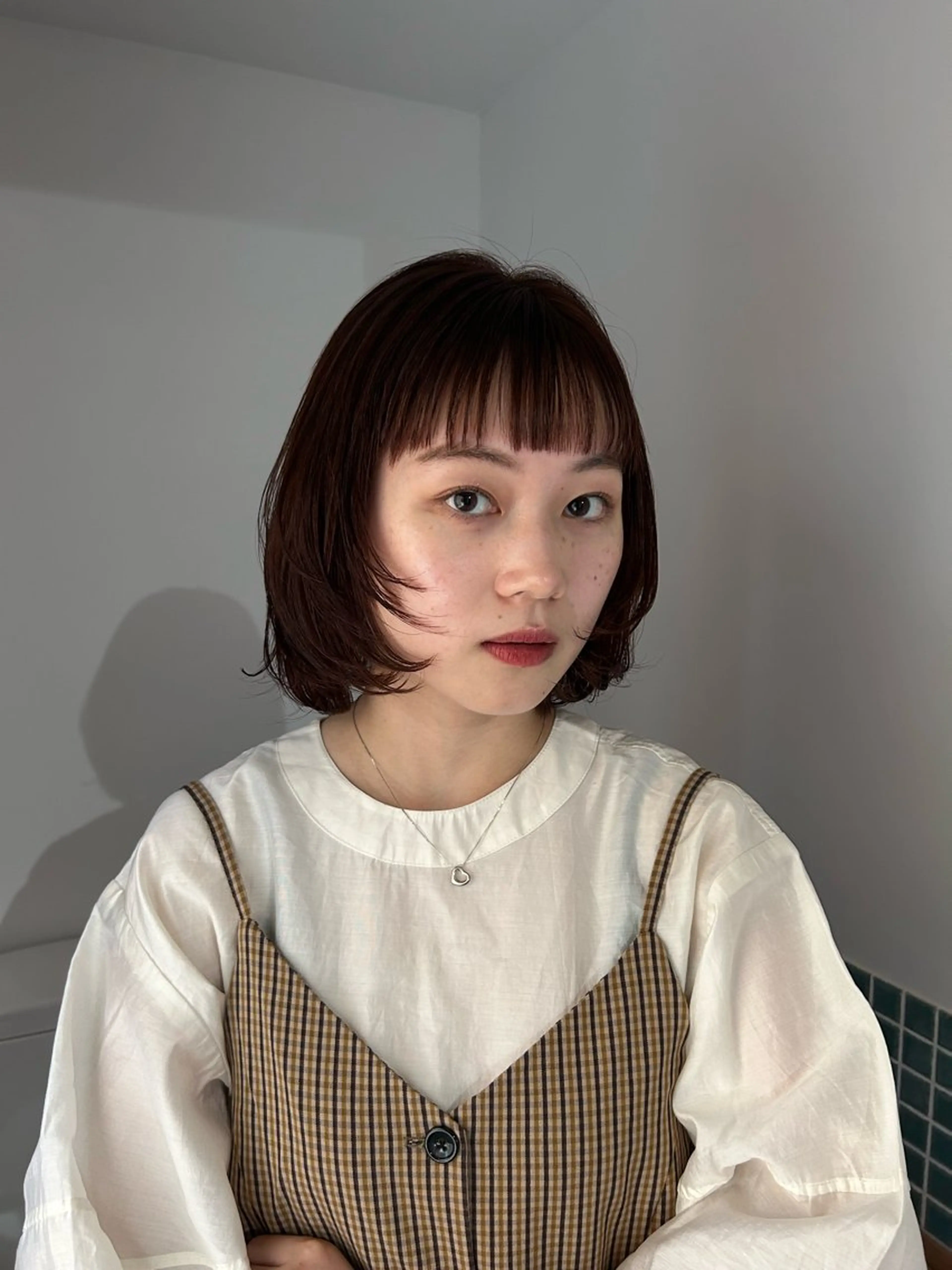 カラー カット ヘアカラー 岡田 知佳のヘアスタイル