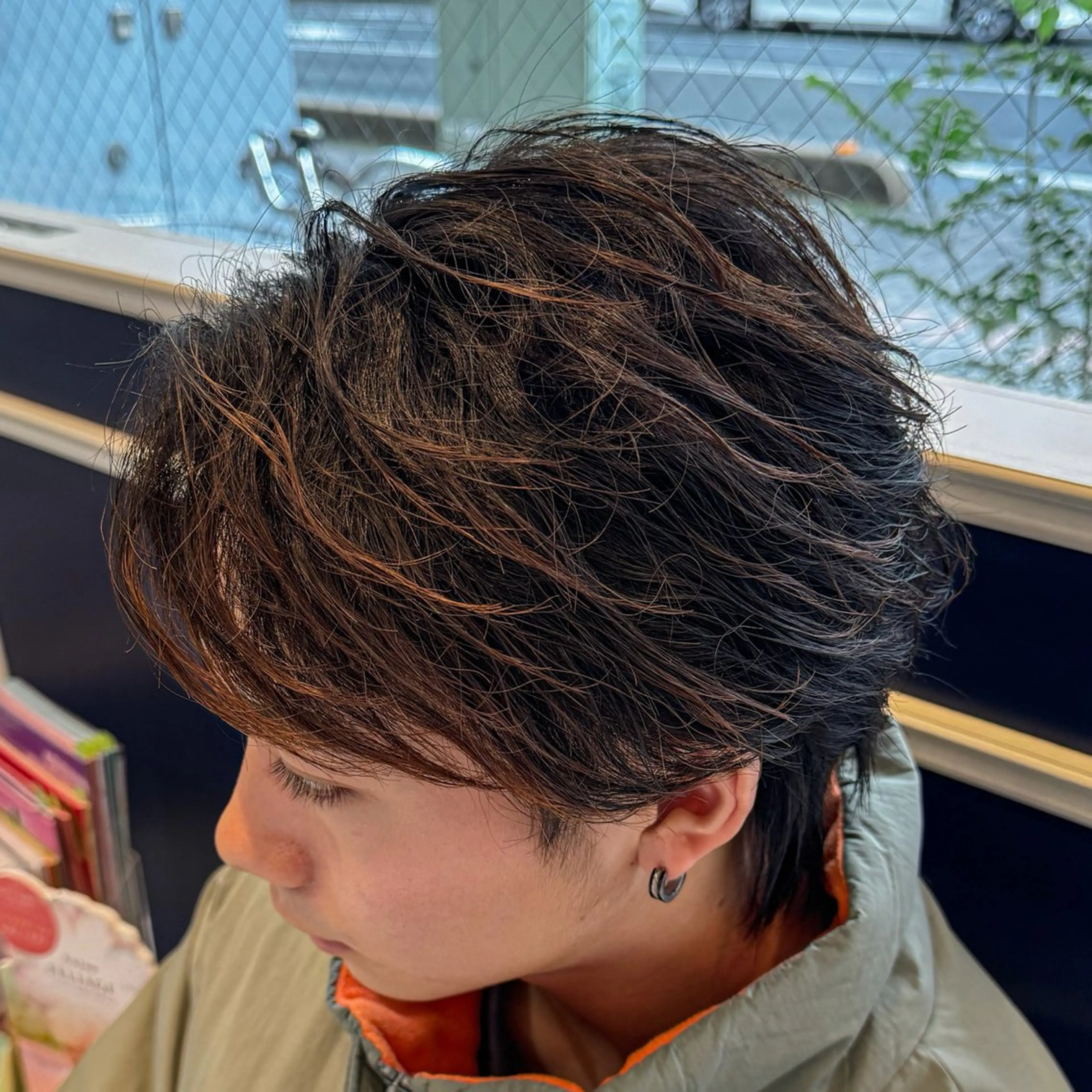 パーマ メンズ フェザーパーマ メンズパーマ カット パーマ 吉田 新平のヘアスタイル