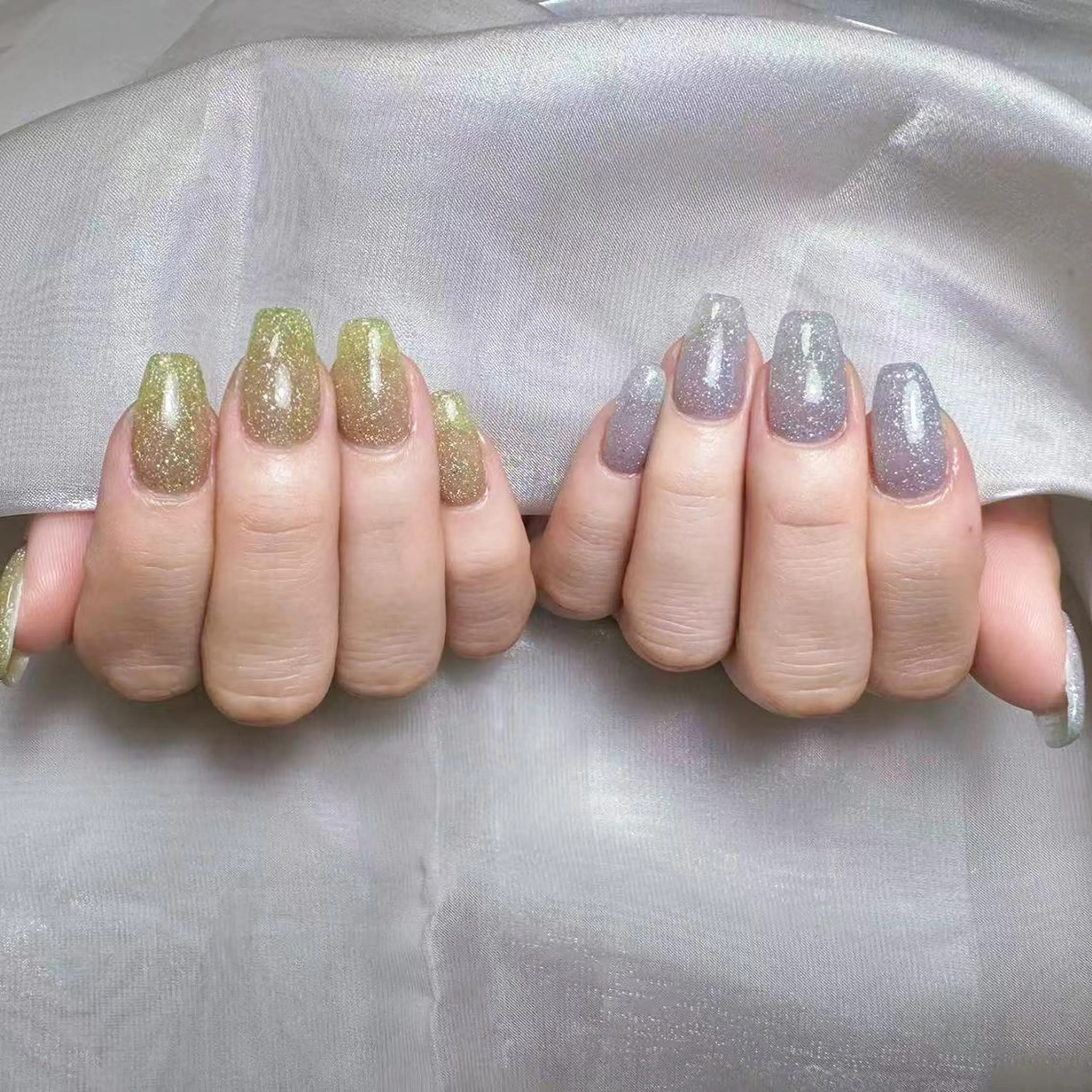 ネイル アートネイル オーロラネイル ガーリー キラキラネイル 韓国ネイル ハンドネイル YOYO 💅のネイルデザイン
