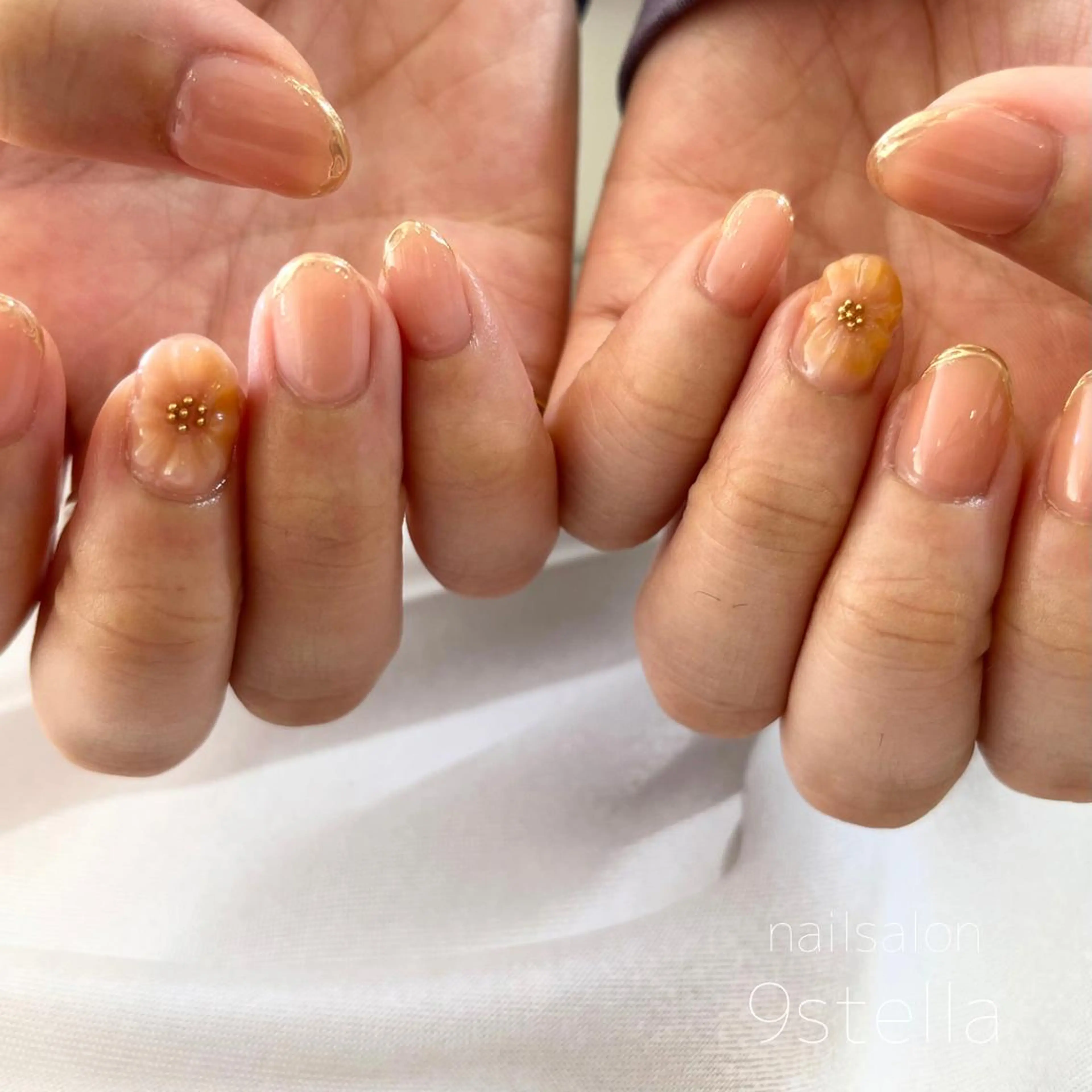 ネイル nailsalon 9stella所属・久保 菜摘のネイルデザイン