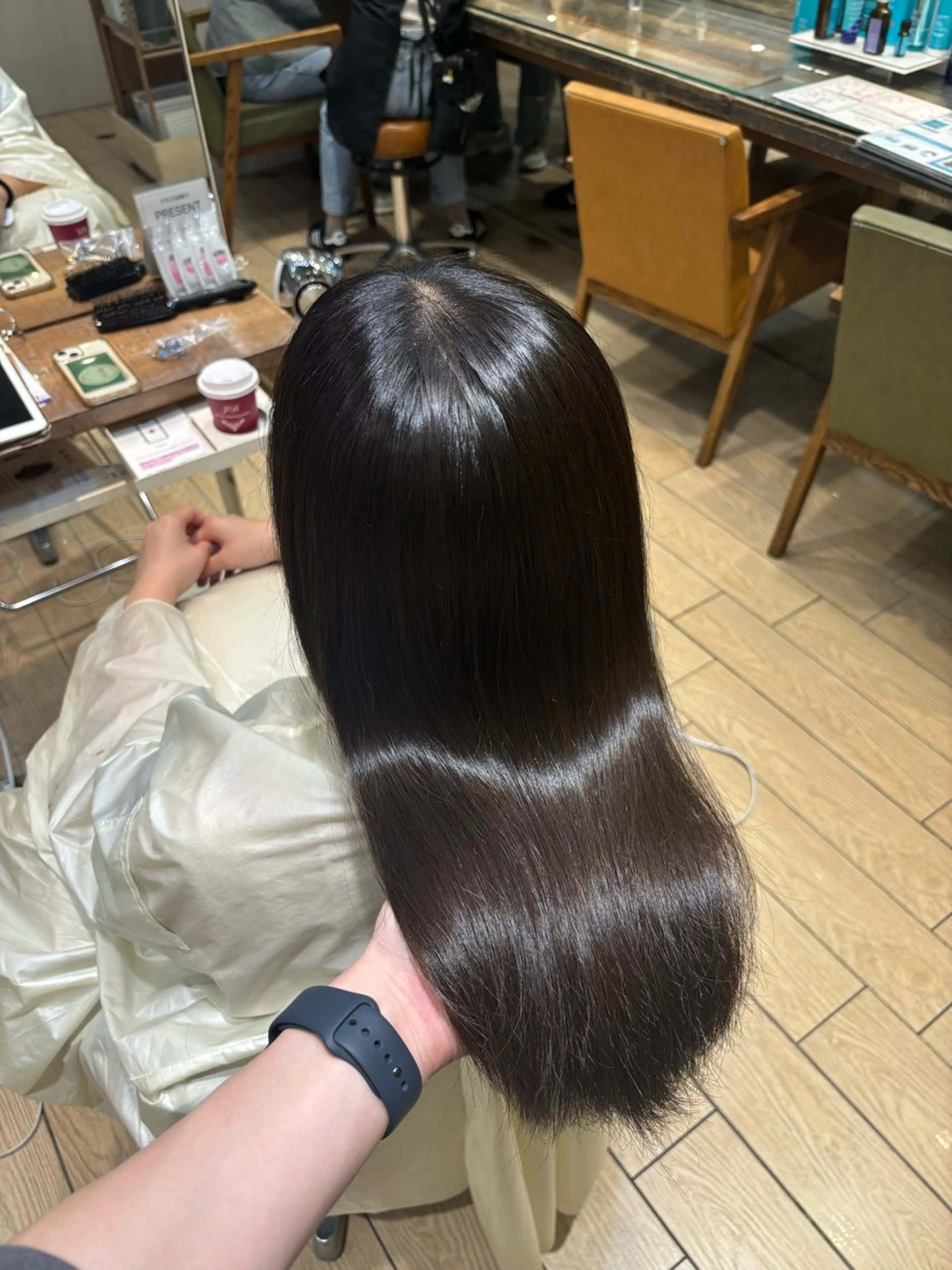 カラー AFLOAT D‘L所属・髪質改善🍯 /MANARUのヘアスタイル