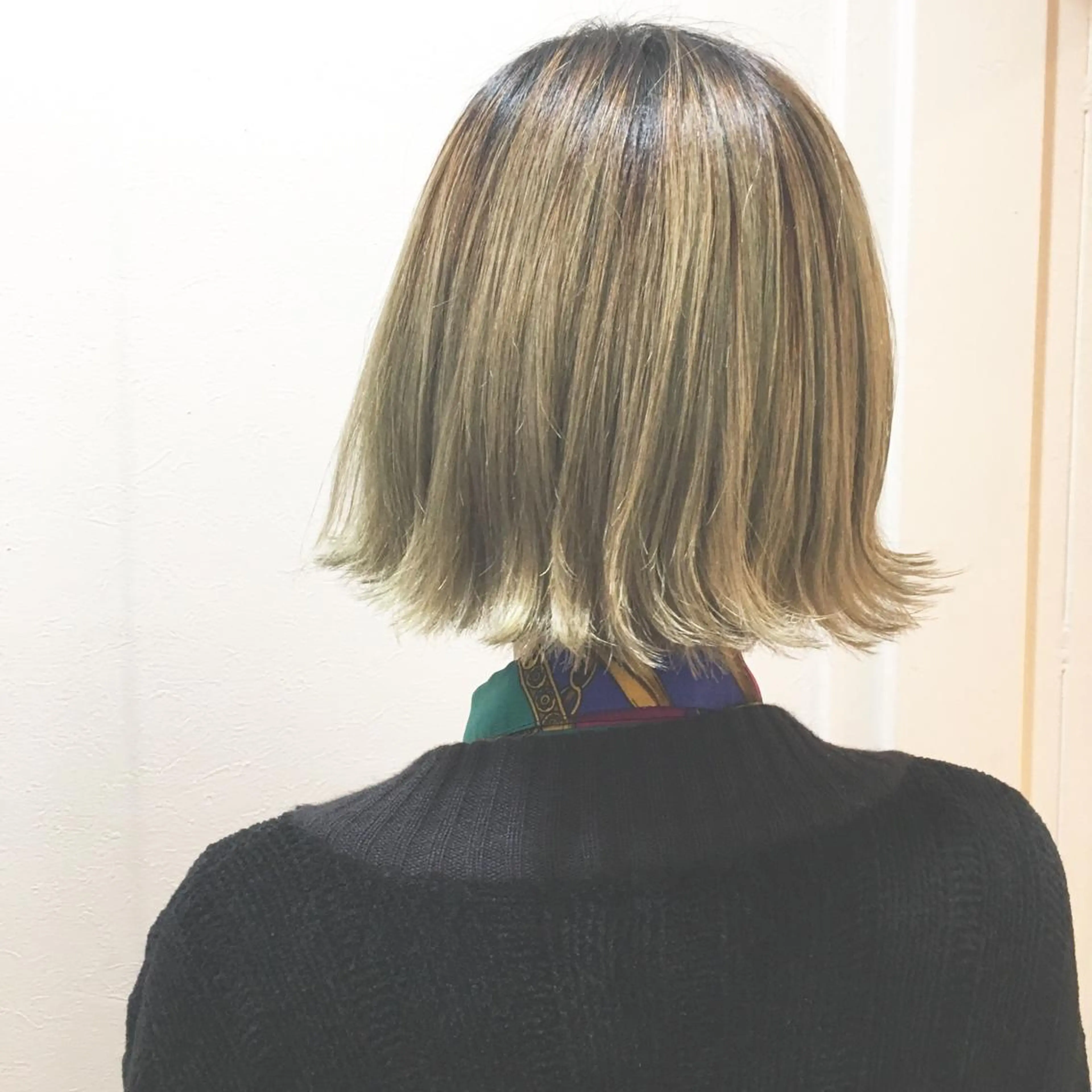 ショート ミディアム カラー ブリーチ ハイトーンカラー yuki hair所属・yuki watanabeのヘアスタイル