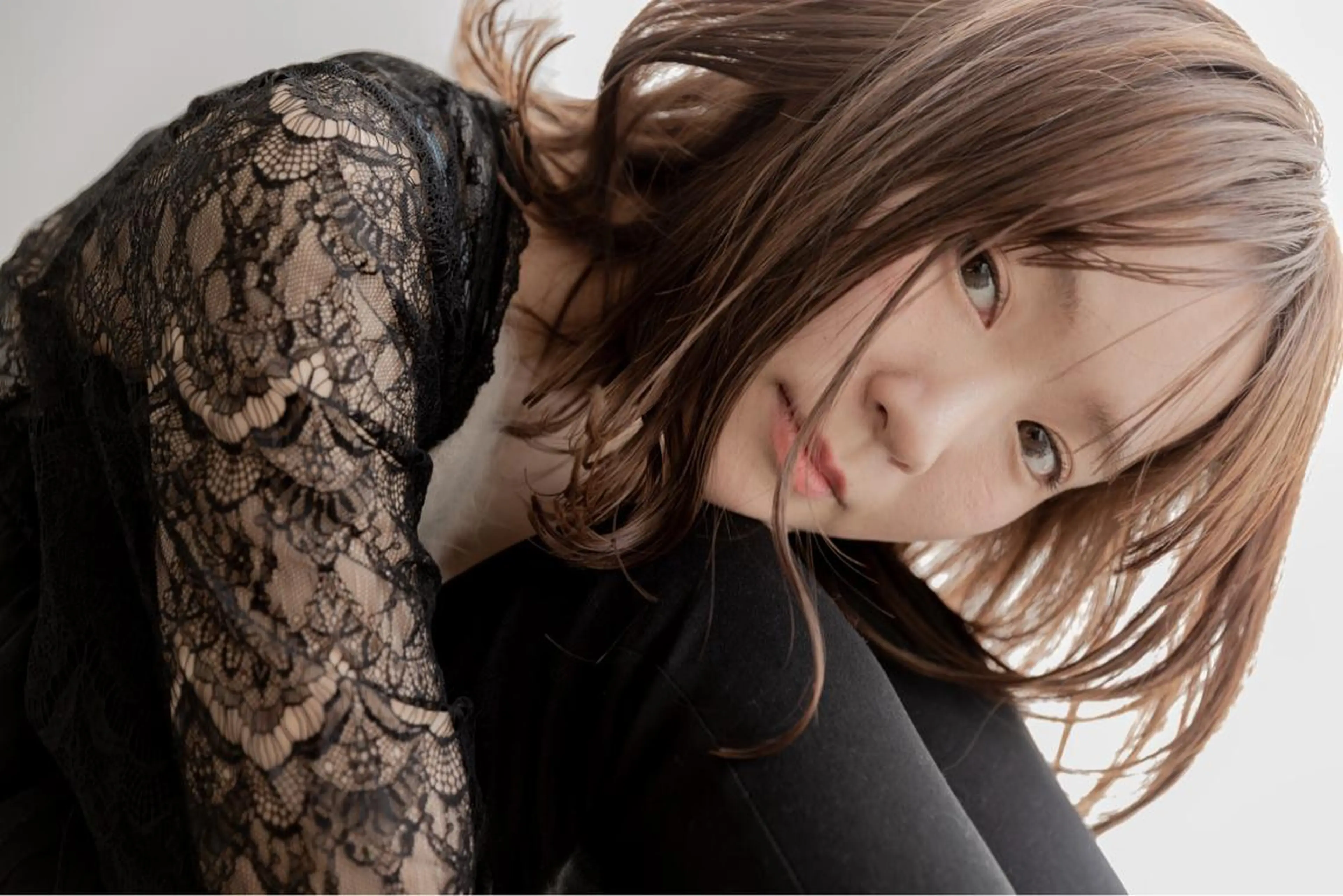 ミディアム カラー ツジガキ ユウスケのヘアスタイル