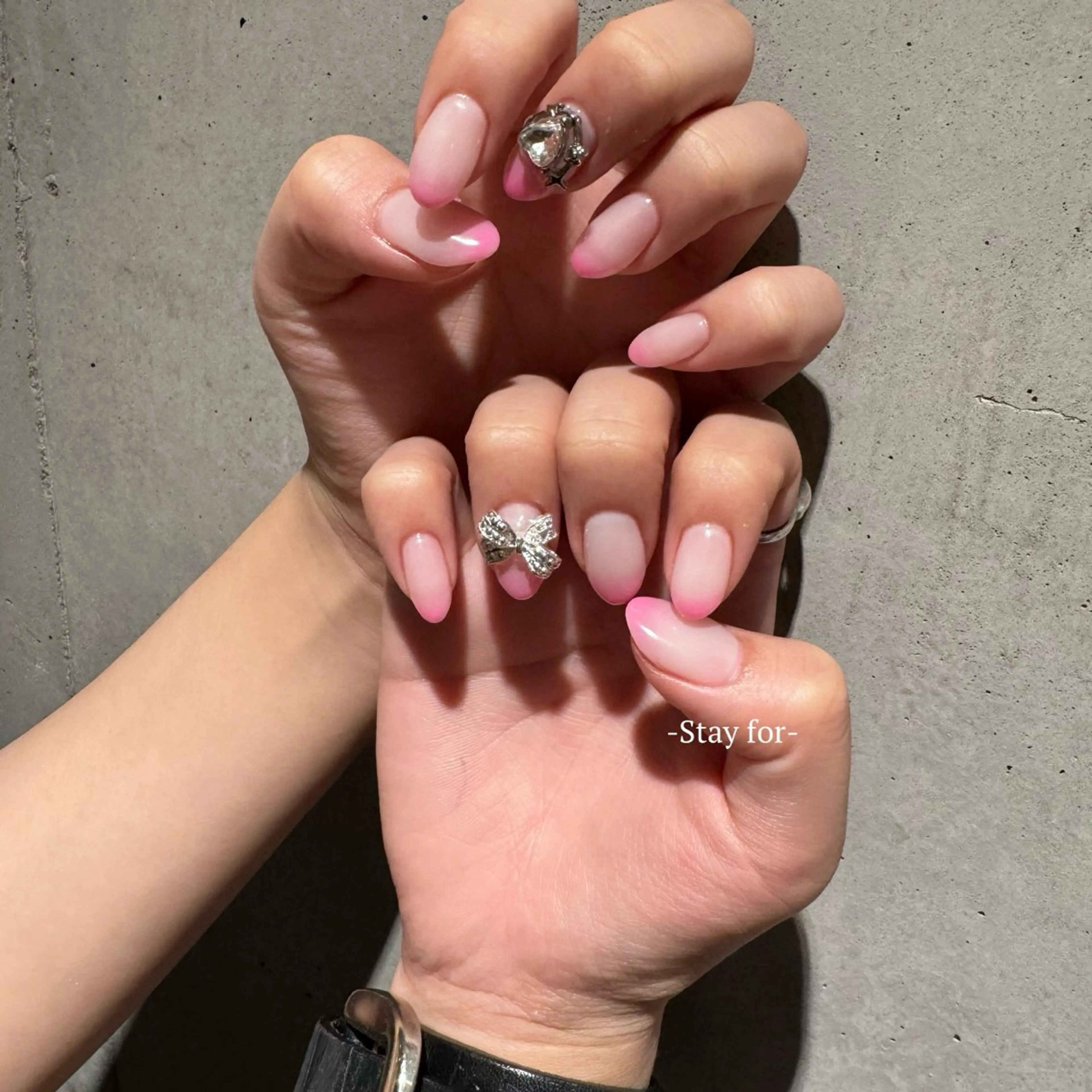 ネイル グラデーション ハンドネイル 藤原 梨紅のネイルデザイン