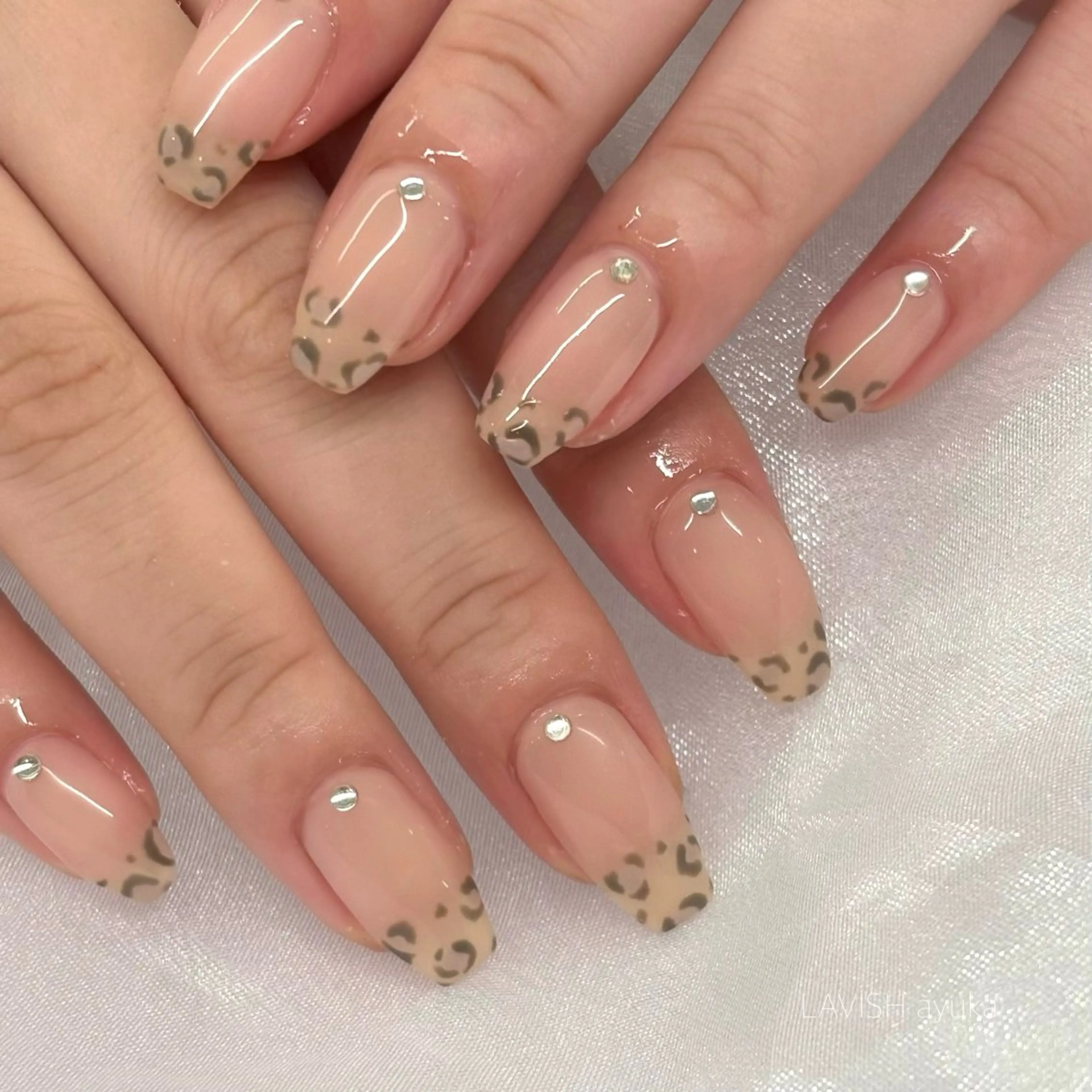 ネイル ハンドネイル LAVISH ayukaのネイルデザイン