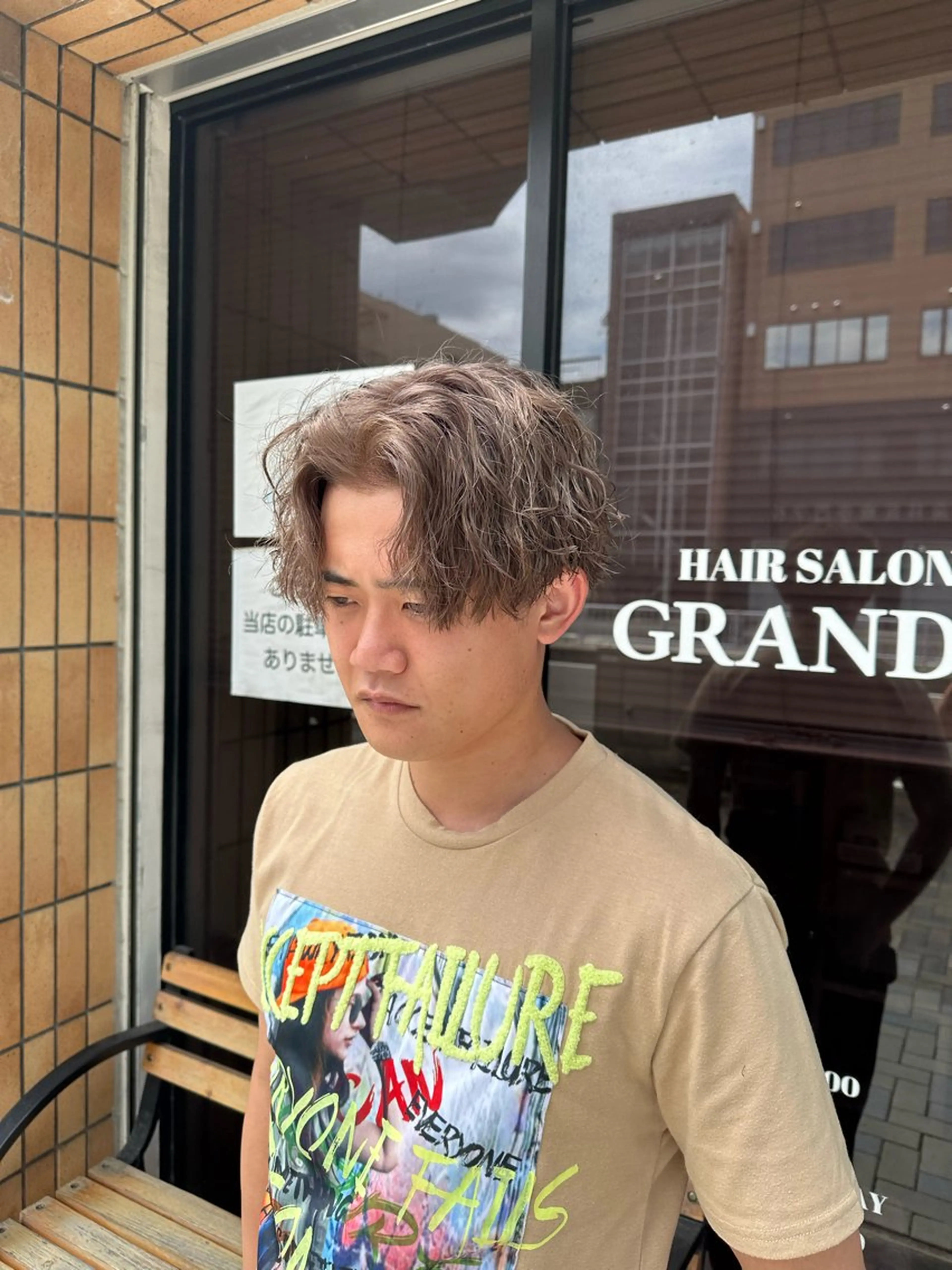 ショート カラー メンズ メンズブリーチ メンズパーマ ブリーチ カット ヘアカラー ハヤシカズキ/カラー ✂/メンズパーマのヘアスタイル
