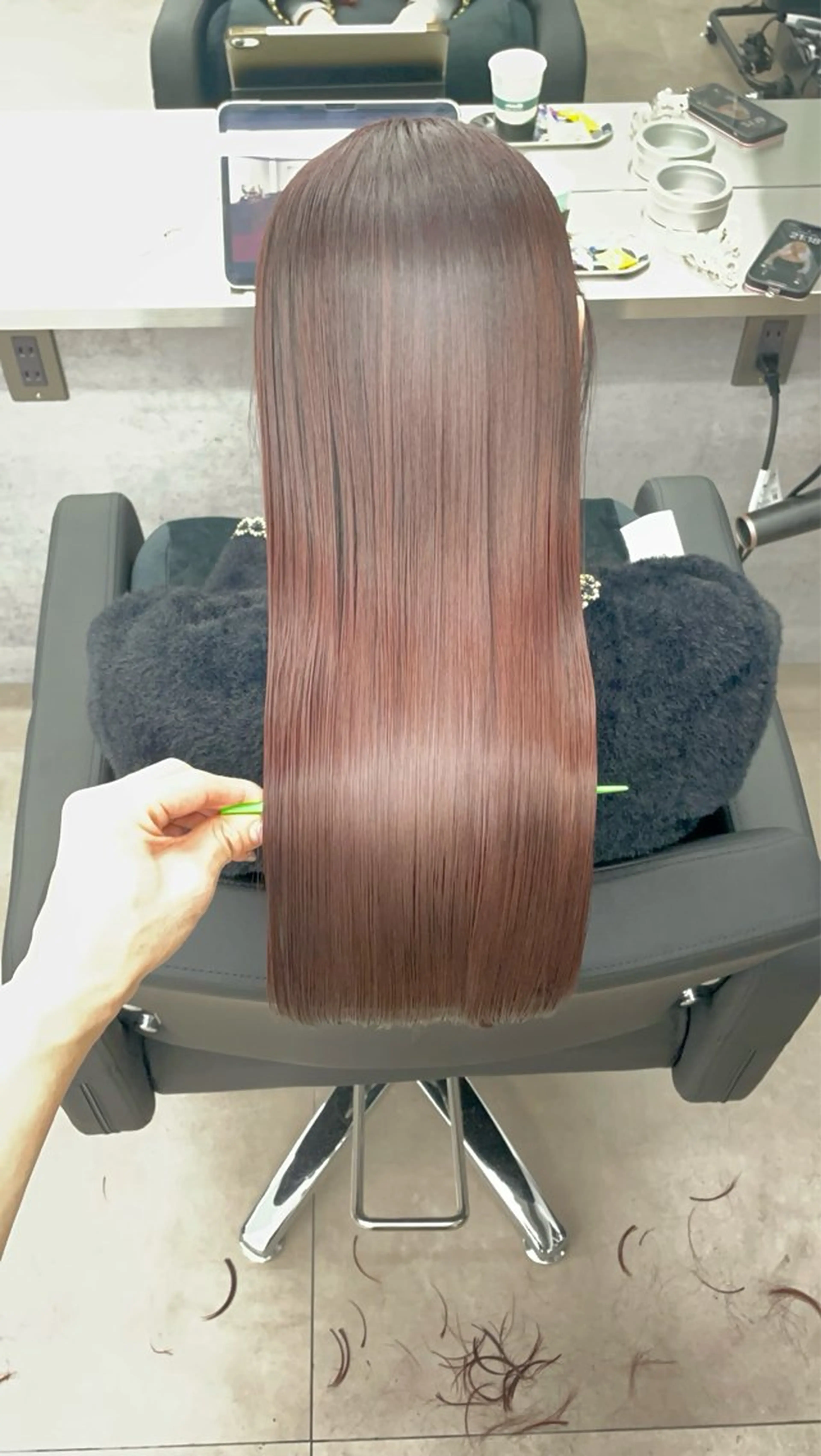 ロング カット ヘアカラー トリートメント 🦄髪質改善トリー トメント🦄イリスのヘアスタイル