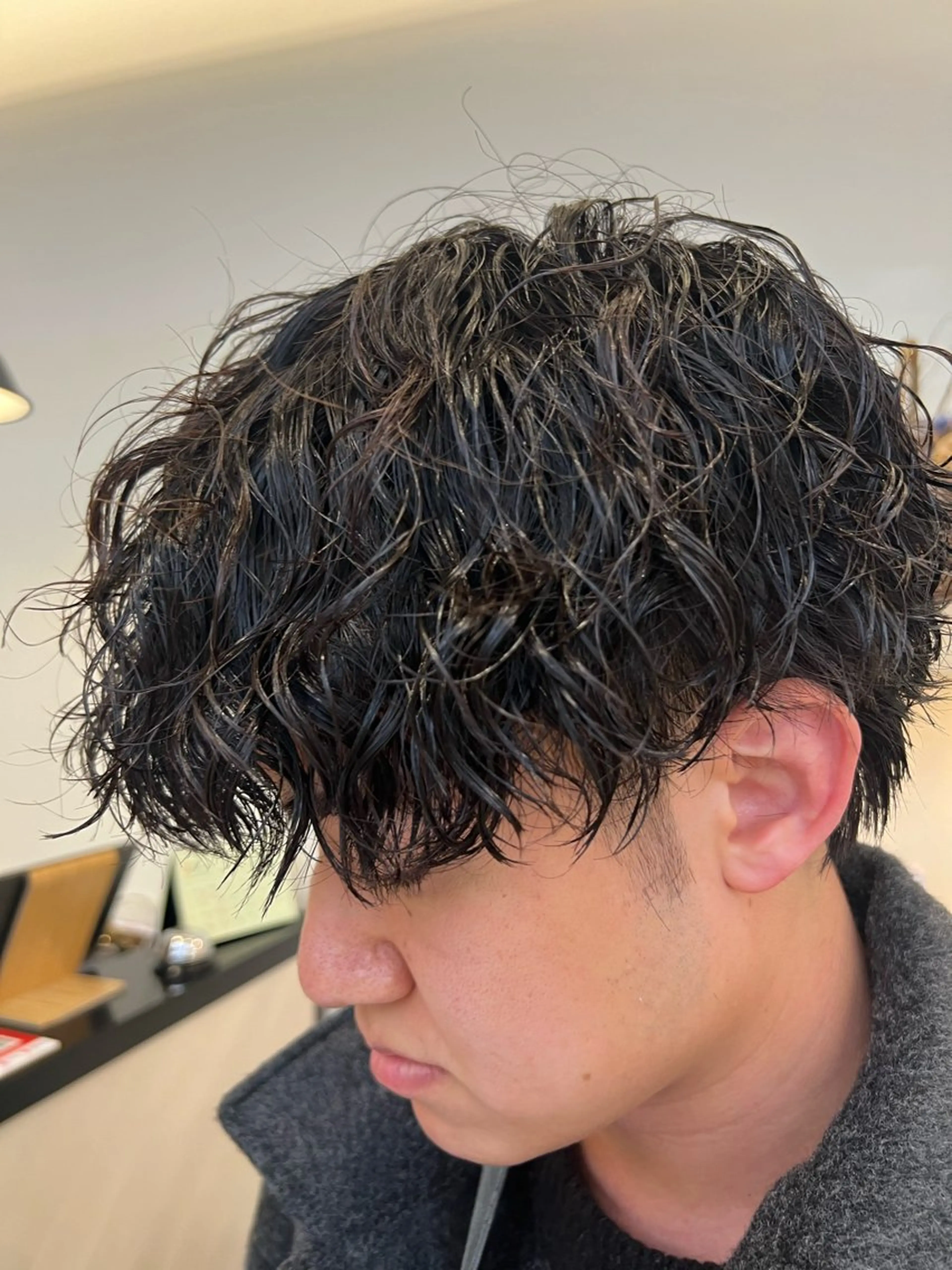 ショート パーマ メンズ カット パーマ メンズパーマ 岩成健志郎のヘアスタイル