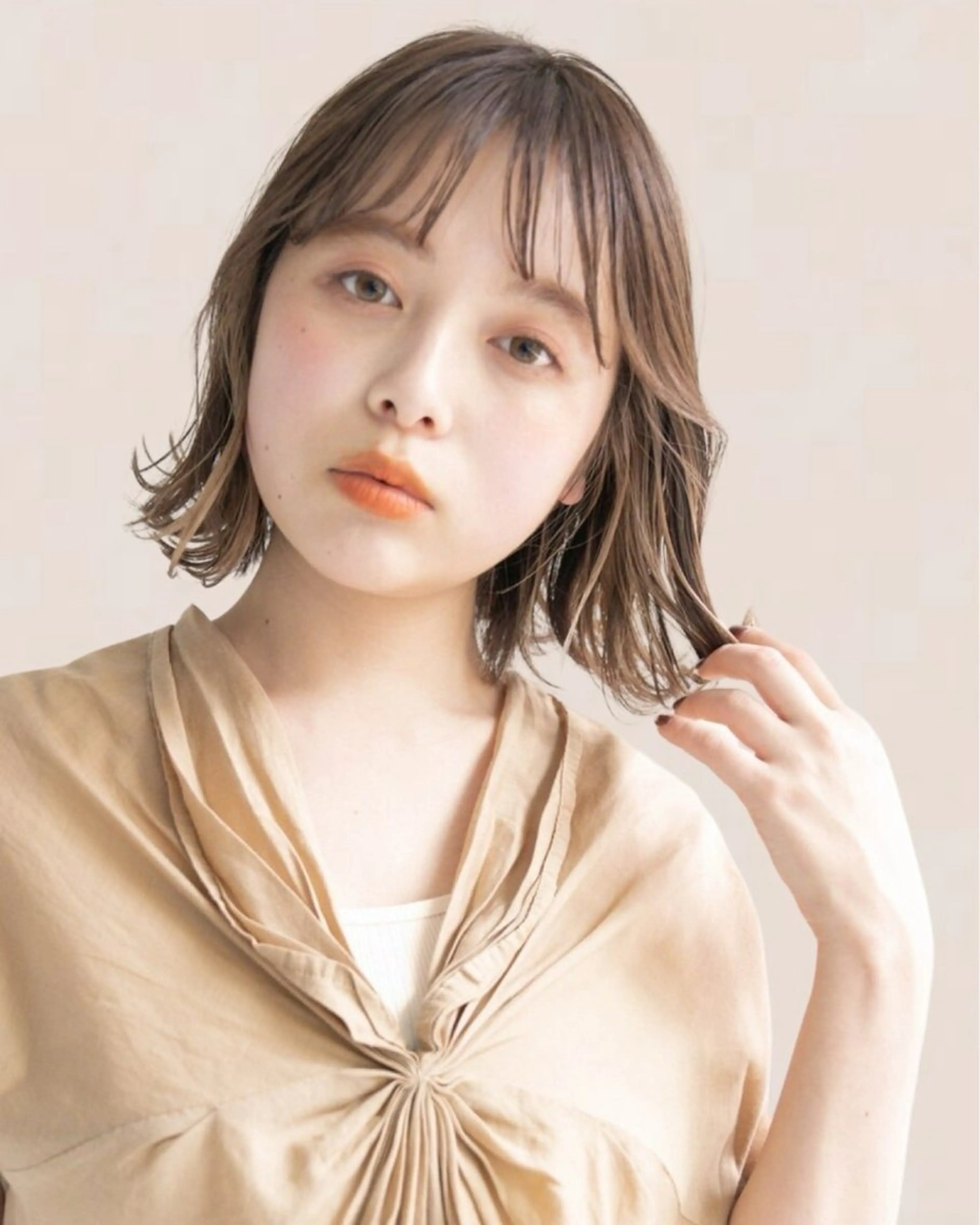 ミディアム カラー Joule 建山美友のヘアスタイル