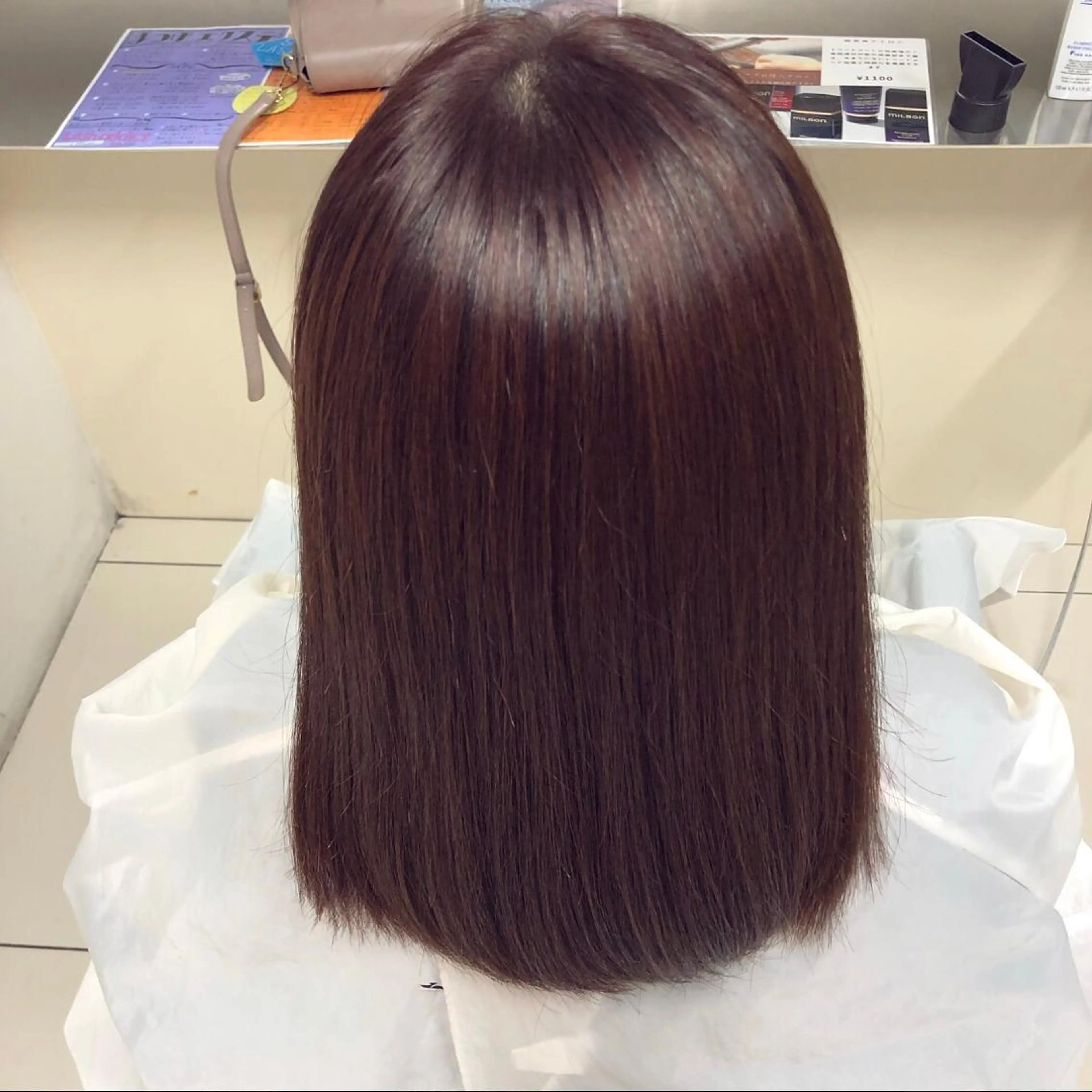 セミロング カラー まつ毛/アイブロウ /髪質改善カラーのヘアスタイル