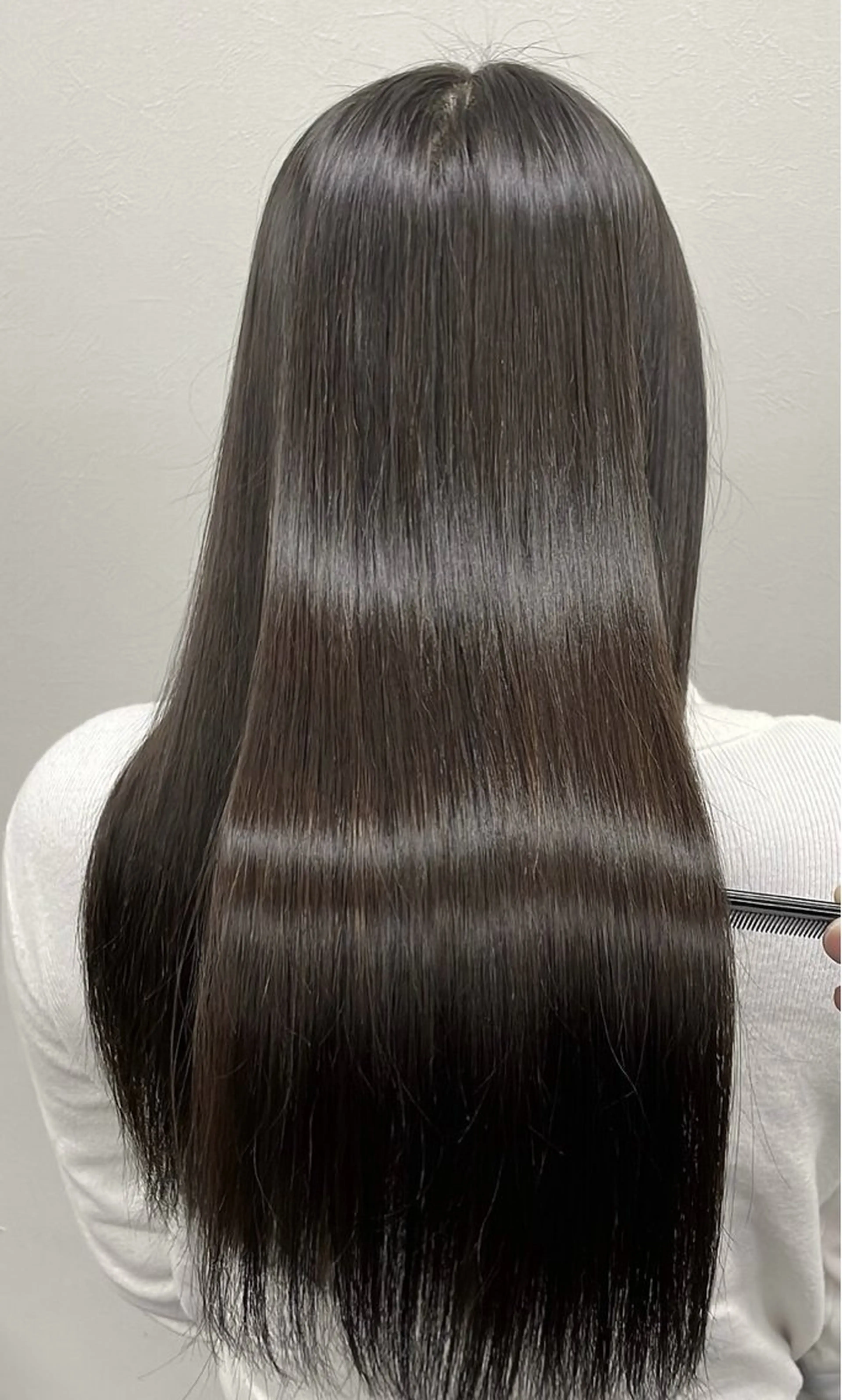 ロング BALE所属・祥華(さちか)／透 明感カラー／髪質改善のヘアスタイル