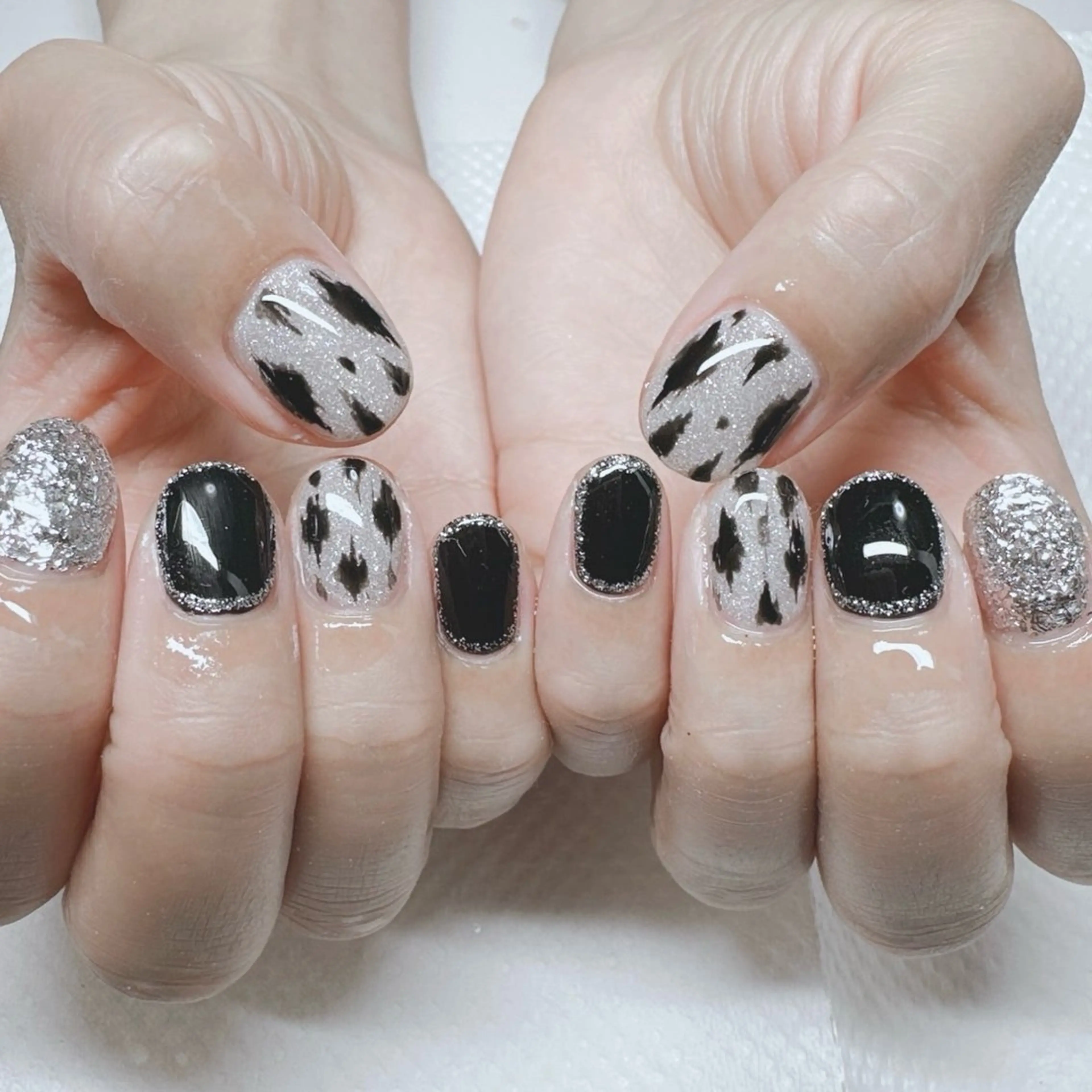 ネイル キラキラネイル ニュアンスネイル my nail plus野江内代のネイルデザイン
